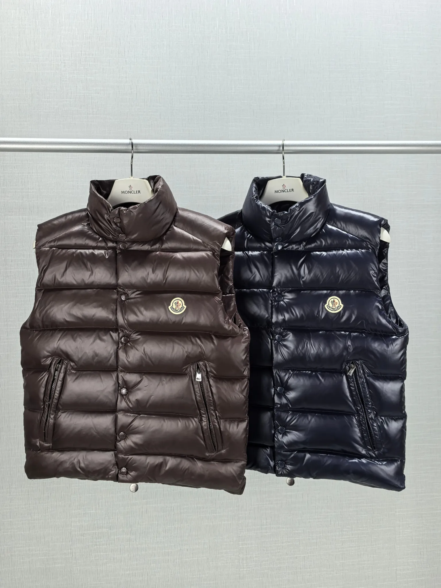 P740 [Celebrity Style] Moncler Tibb Men's Lightweight Down Vest