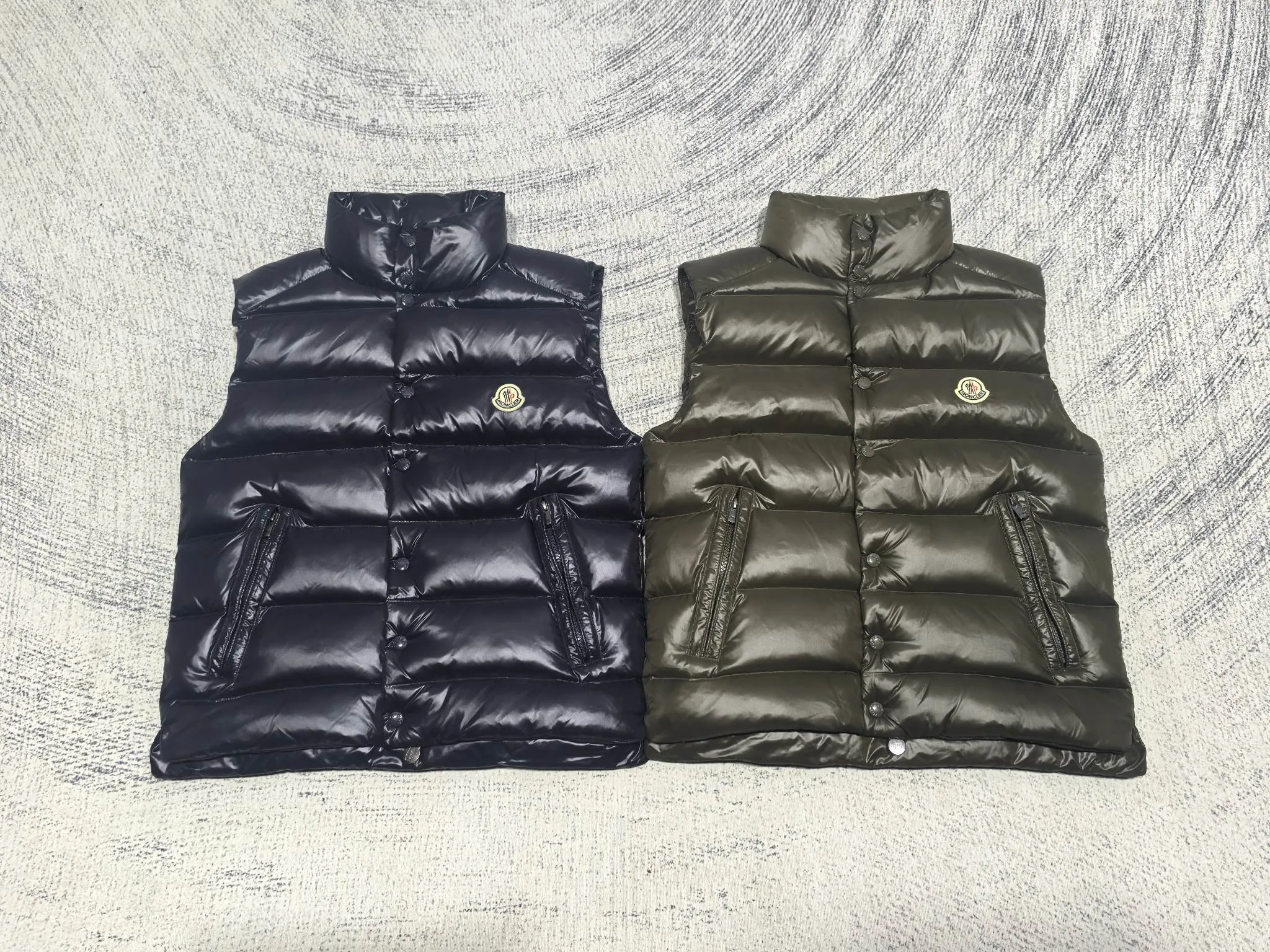 P740 [Celebrity Style] Moncler Tibb Men's Lightweight Down Vest