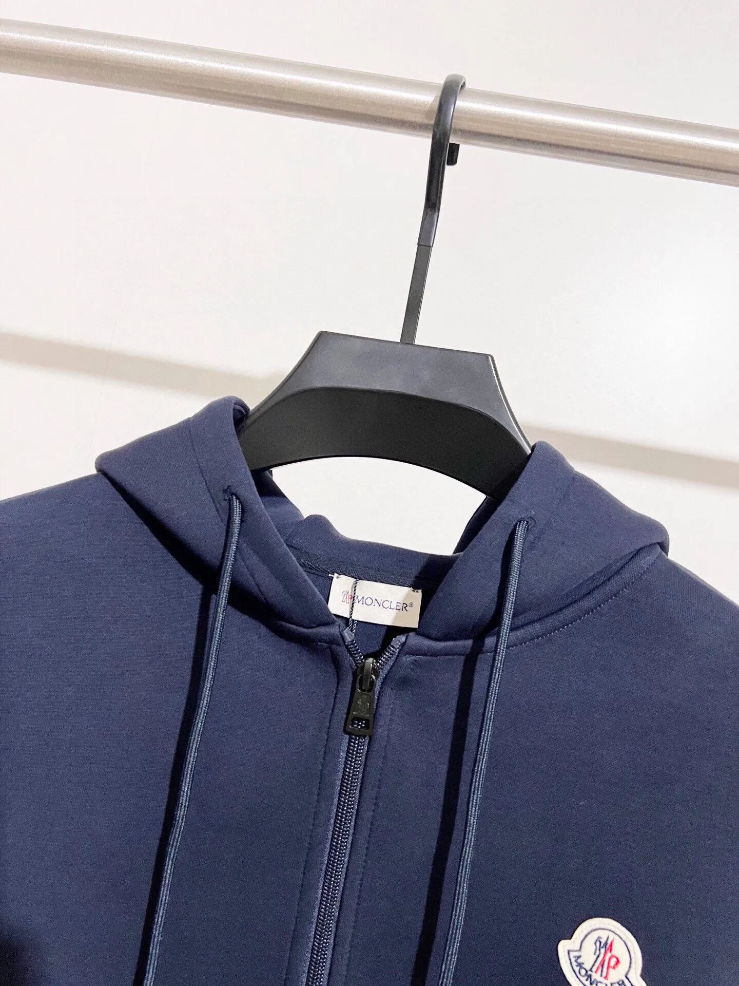 💰Coat 225, trousers 170, thickened air cotton🔥 Recommended hot items for foreign trade orders - Moncler's official website is synchronized with the new thickened air cotton casual jacket - using exclusively customized imported 480g air layer fabric, extremely comfortable upper body, complete custom accessories, exclusive quality differentiated currency, welcome to compare -Color: black sapphire blue -Size: M L XL XXL