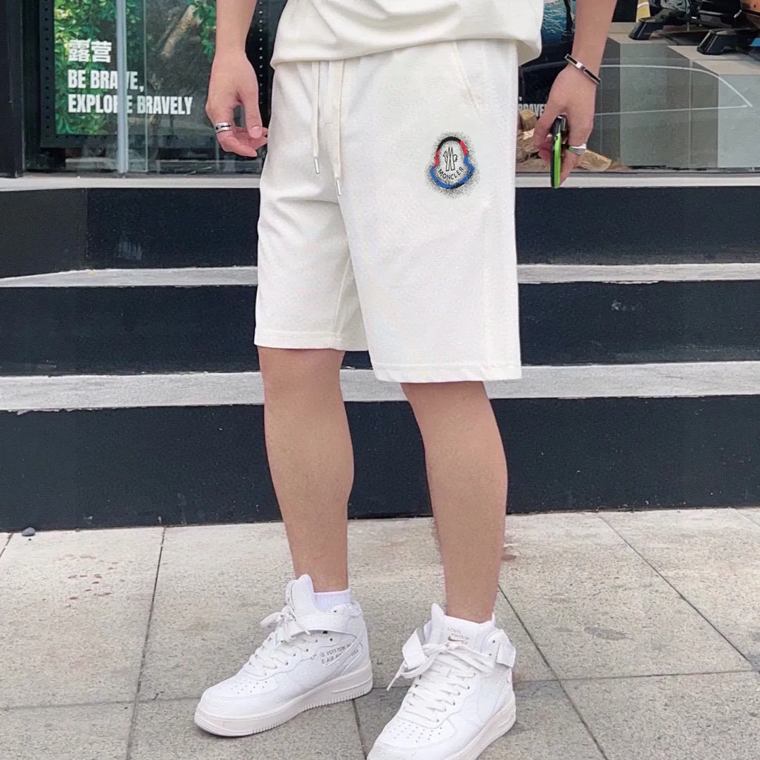 P290 Brand [MONCLER] 2025 new men’s short-sleeved shorts suit! Synchronous sales on the official website! High-end version on the market! It feels delicate and soft! Make you more comfortable to wear! The draped silhouette is awesome! Size: M-5XL (please state your height and weight when placing an order)