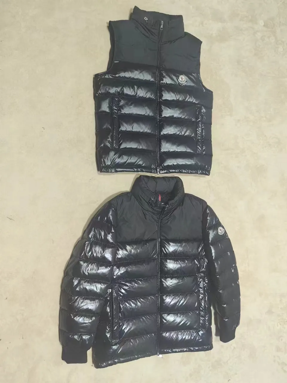 P720 #911# Domestic spot Moncler 24 new style men's black splicing down vest