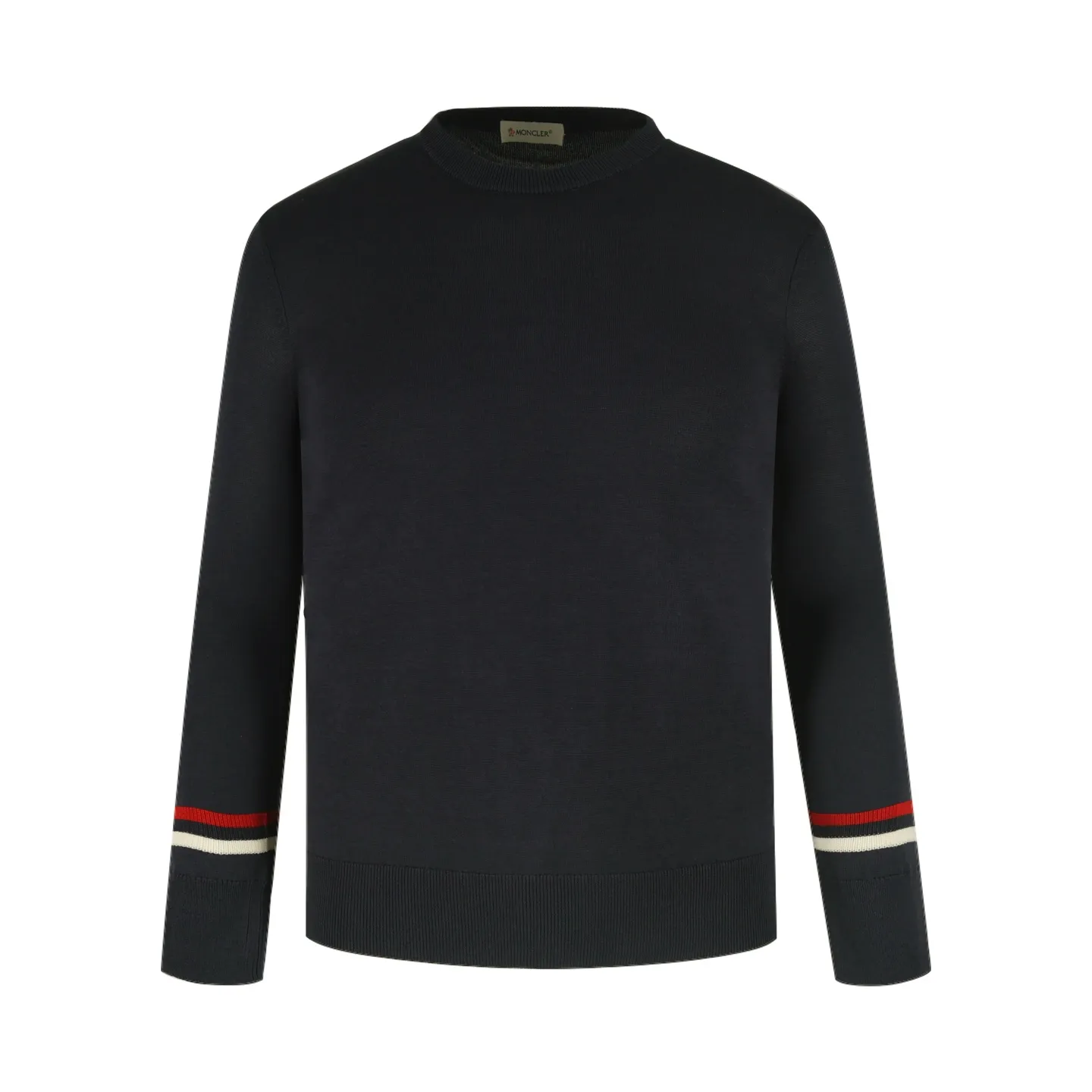 P440 Exclusive supply] Moncler color-blocked sleeve knitted sweater (black). The original version was purchased and developed at 5550. It is spun with custom-dyed black pure cotton yarn, and the computer plate-making positioning jacquard red and white color-blocked cuff pattern. Made with imported 16-needle knitting machine. The small mark on the arm is embroidered with red and blue insignia using a BEHRINGER imported embroidery machine, and then a Czech sewing machine is used to sew the upper body side by side. Size:M/L/XL/XXL