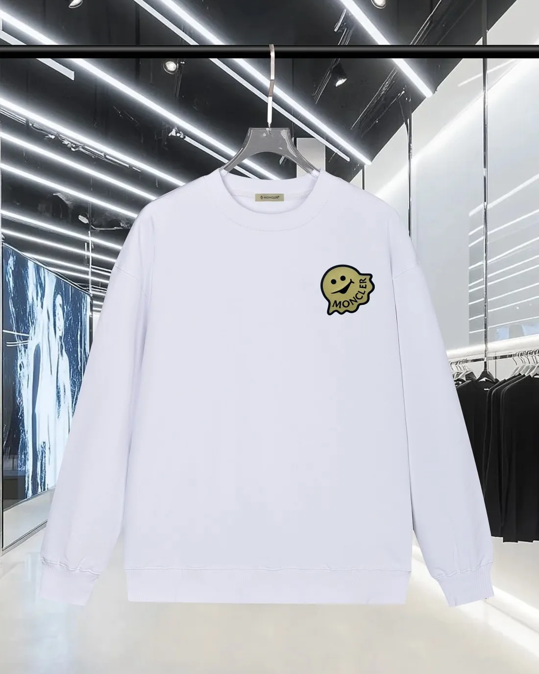 P220 (Next day shipping) MONCLER/Mask 2025Fw new autumn and winter 400g pullover round neck long-sleeved sweatshirt Three-dimensional little monster devil offset letter logo embossing process Same style for men and women Brand classic Pure cotton fabric Official synchronization High version High quality Fashion personality Versatile trend Pure original quality Original fabric Hang tag Collar label Washed wheat Complete three labels Color: Black. White. Size: S-XL