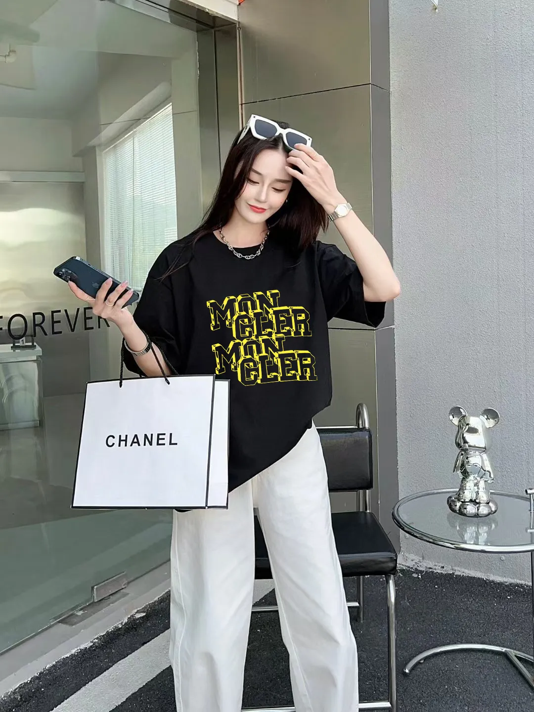 P140 🔥[MONCLER] 2025FW short-sleeved T-shirt, badge + LOGO printing, high-end 26s double yarn 300g fabric, heavy fabric, custom stretcher rib, same vat and dye, complete three standards, same style for men and women, color: black, white, size: S M L XL 2XL