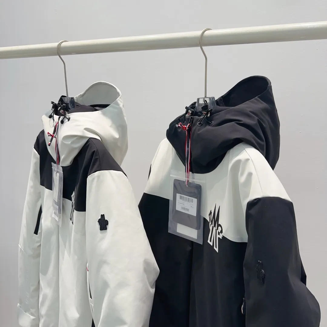 💰Men's 1560 💰Women's 750 Moncler 25 new style, outdoor series men's ski down jacket Color: Black White Size: 1234