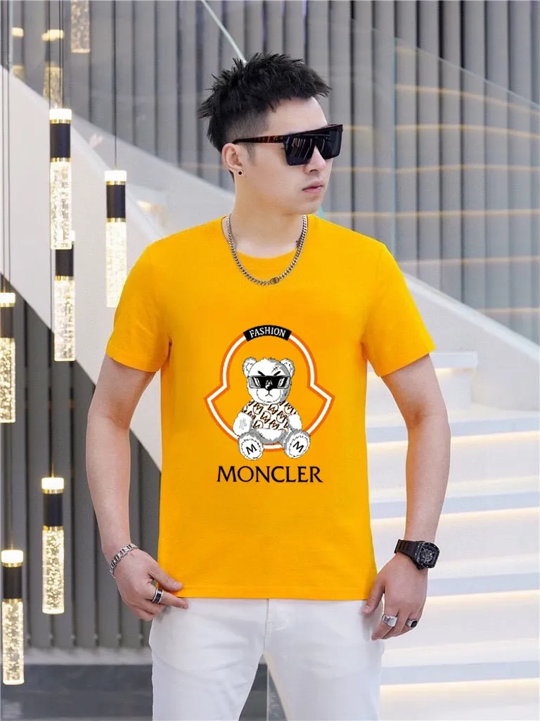 P140 Brand [MONCLER] (Good News for Fat People) original men's casual short-sleeved T-shirt, new product for spring and summer 2025, customized top-notch logo craftsmanship on the chest, matched with the entire details, quality and tailoring design are first-class, customized imported mercerized cotton fabric! Full of style, the color scheme is light and versatile. M-5XL (wear up to 220 pounds)