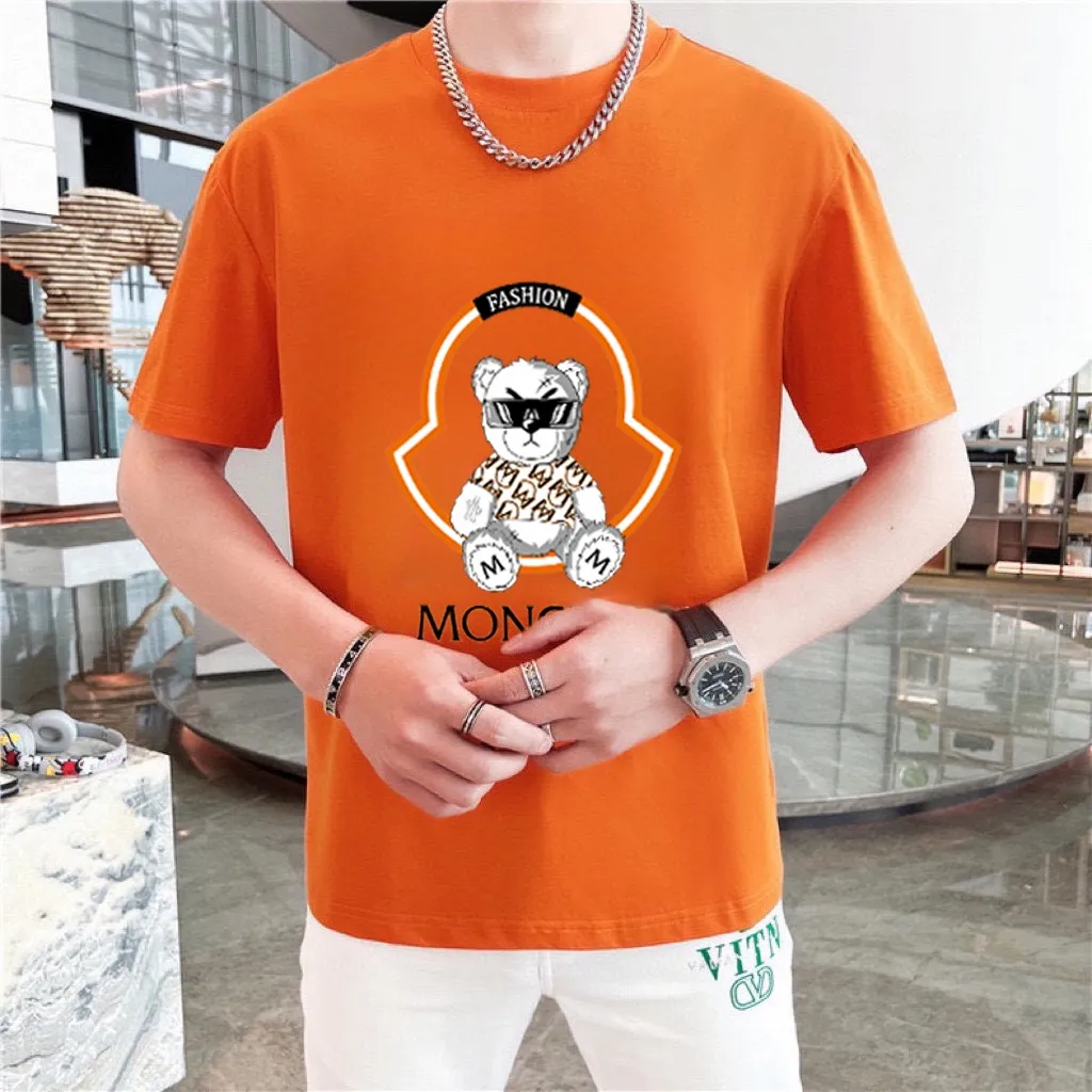 P140 Brand [MONCLER] (Good News for Fat People) original men's casual short-sleeved T-shirt, new product for spring and summer 2025, customized top-notch logo craftsmanship on the chest, matched with the entire details, quality and tailoring design are first-class, customized imported mercerized cotton fabric! Full of style, the color scheme is light and versatile. M-5XL (wear up to 220 pounds)