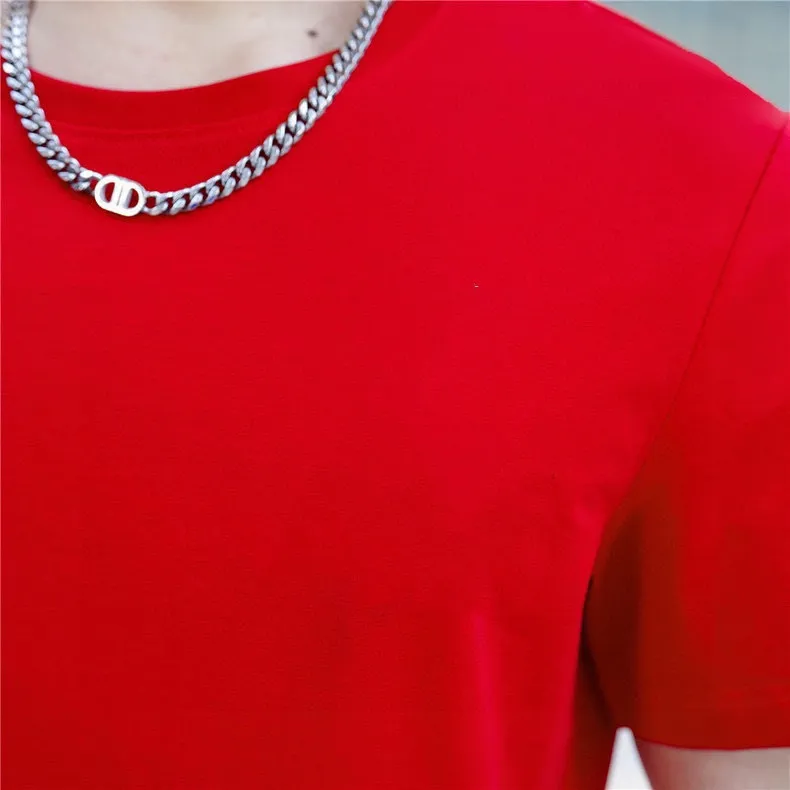 P140 Brand [MONCLER] (Good News for Fat People) original men's casual short-sleeved T-shirt, new product for spring and summer 2025, customized top-notch logo craftsmanship on the chest, matched with the entire details, quality and tailoring design are first-class, customized imported mercerized cotton fabric! Full of style, the color scheme is light and versatile. M-5XL (wear up to 220 pounds)
