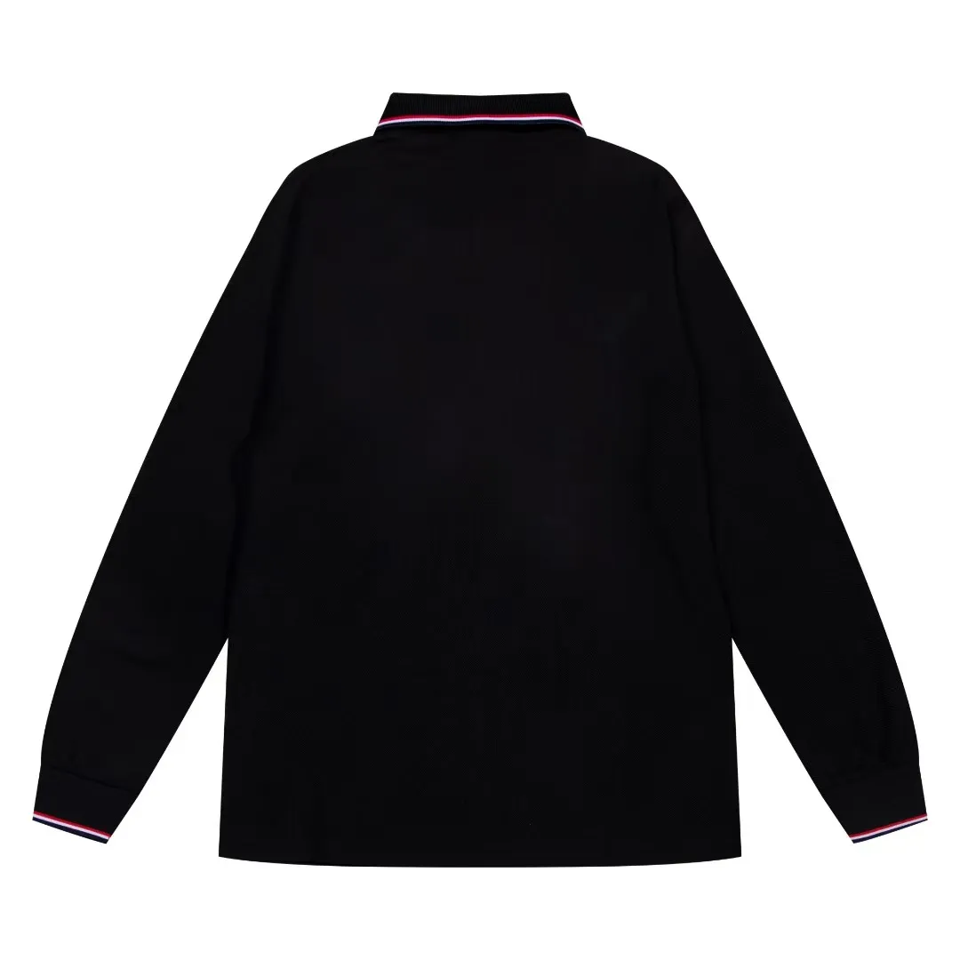 P200 New in stock】𝐌𝐎𝐍𝐂𝐋𝐄𝐑~Mengkou #2024 Early spring new high-quality lapel long-sleeved POLO shirt, counter-customized fabrics with high breathability and comfort, impeccable details, the brand's simple element design concept, reflecting high quality. It feels delicate and soft! It presents a casual cut and the upper body shape is great! The chest is filled with three-dimensional embroidery of the brand LOGO to highlight quality and luxury. Color: black, white Size: M~L~XL~2XL~3XL