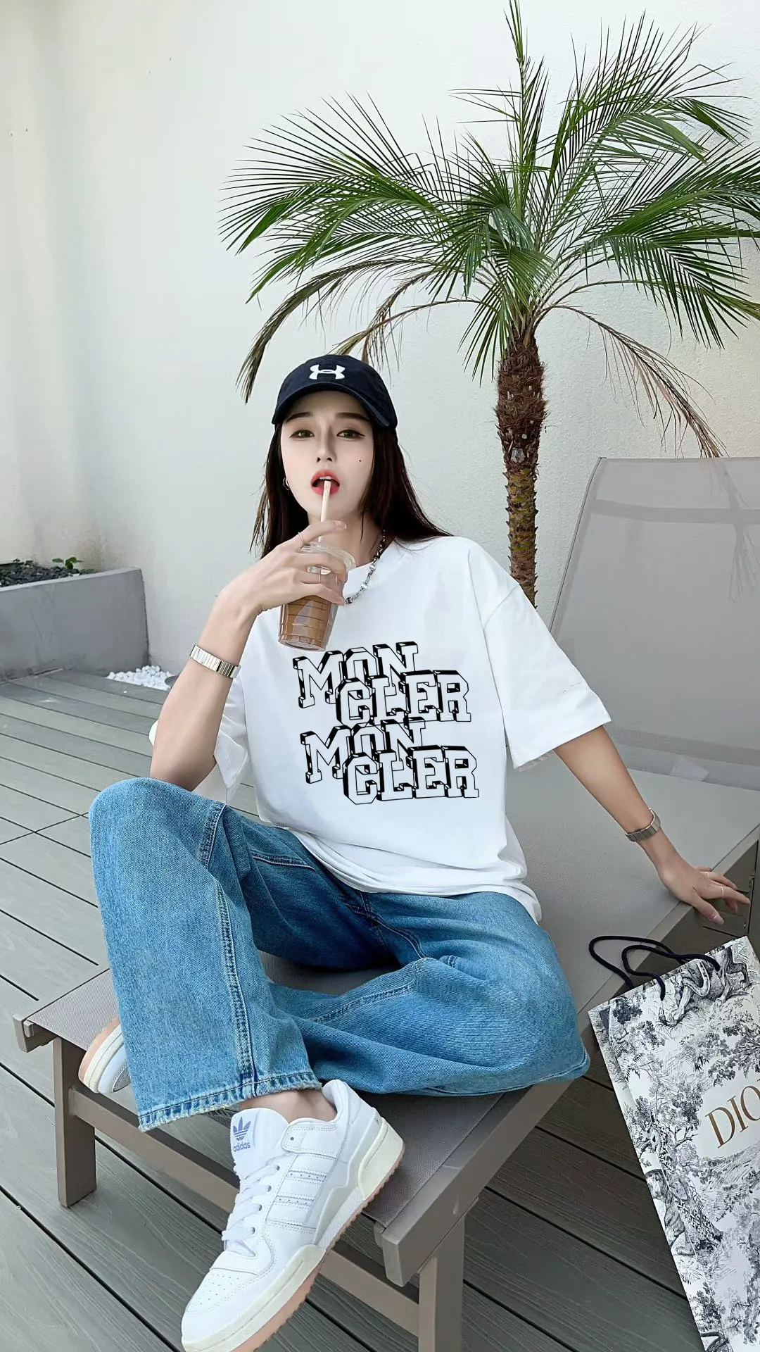 P140 🔥[MONCLER] 2025FW short-sleeved T-shirt, badge + LOGO printing, high-end 26s double yarn 300g fabric, heavy fabric, custom stretcher rib, same vat and dye, complete three standards, same style for men and women, color: black, white, size: S M L XL 2XL