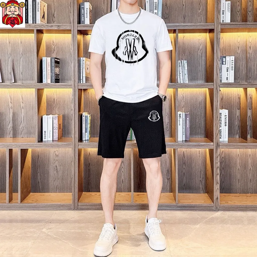 P290 Brand [MONCLER] 2025 new men’s short-sleeved shorts suit! Synchronous sales on the official website! High-end version on the market! It feels delicate and soft! Make you more comfortable to wear! The draped silhouette is awesome! Size: M-5XL (please state your height and weight when placing an order)