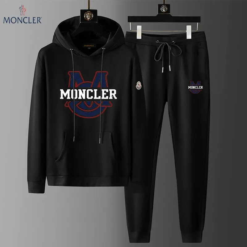 P380 💰【MONCLER】(Fat Man Gospel) hot-selling suit is coming. Focus on the original version of the official website. 2025 new hot-selling sweatshirt suit. The original order is hard to buy🇭🇰. It is the meticulous work of top designers for a fitting and perfect upper body effect. All-natural high-quality Roman cotton 100%, close-fitting comfort, noble and elegant! Original hardware embodies elegance and nobility! Counter size: M-5XL (maximum wear up to 220 pounds)