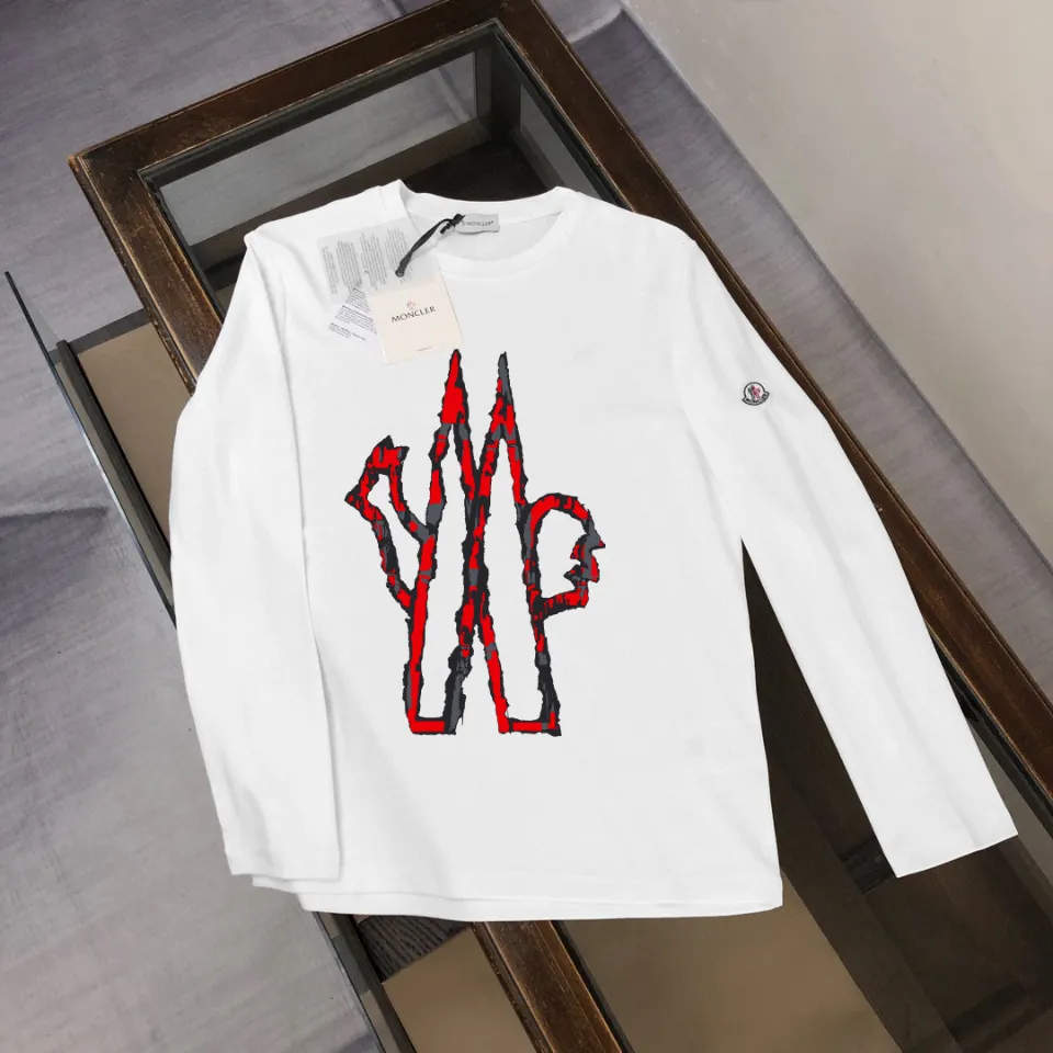 P180, a non-off-the-shelf model, you can trust it. Moncler printed long-sleeved T-shirt, 240g breathable cotton fabric, very soft and comfortable texture, does not shrink, does not deform, does not ball), can be worn alone as a base layer. Original customized accessories, collar label, care mark, hangtag, packaging (perfect details) Color: White Black Size: XS S M L
