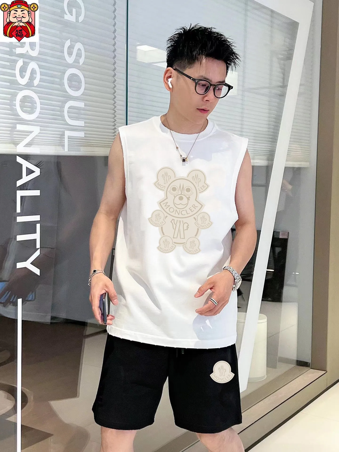P290 brand [MONCLER] 2025 spring and summer new vest suit, classic and simple style, anyone can drive easily. Imported custom mercerized cotton fabric, soft, comfortable and stylish, sweat-absorbent and breathable, classic brand letter logo design on the chest. Luxurious fashion craft style, foreign trade company order, luxury classic design, fashionable must-have item! Highly recommended to buy! 🔺🔺Counter size: M～3XL