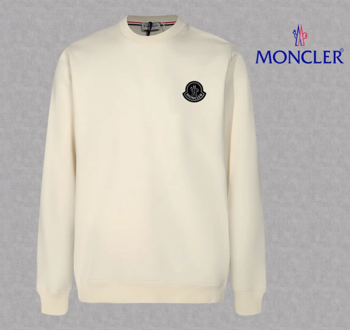 P210 High-version sweatshirt) [Long-term stock] 〖𝐌𝐎𝐍𝐂𝐋𝐄𝐑~Mask〗 Made of 440g heavy-weight fabric. It is different from the market currency. It can be matched with any variety and is properly handsome. 😎The whole dress is made of double waistcoats. The double waistcoats make the whole dress more three-dimensional. Not ordinary factories can do such fine work. 2025 Spring runway version of the T stage, on sale at the counter, round neck terry sweatshirt, high-end double-strand pure cotton, custom-made stretch ribs, dyed in the same vat, complete with three standards, matched with exquisite embroidered LOGO on the chest, simple and advanced, same style for men and women. Color: black, apricot, white, size: S M L XL 2XL