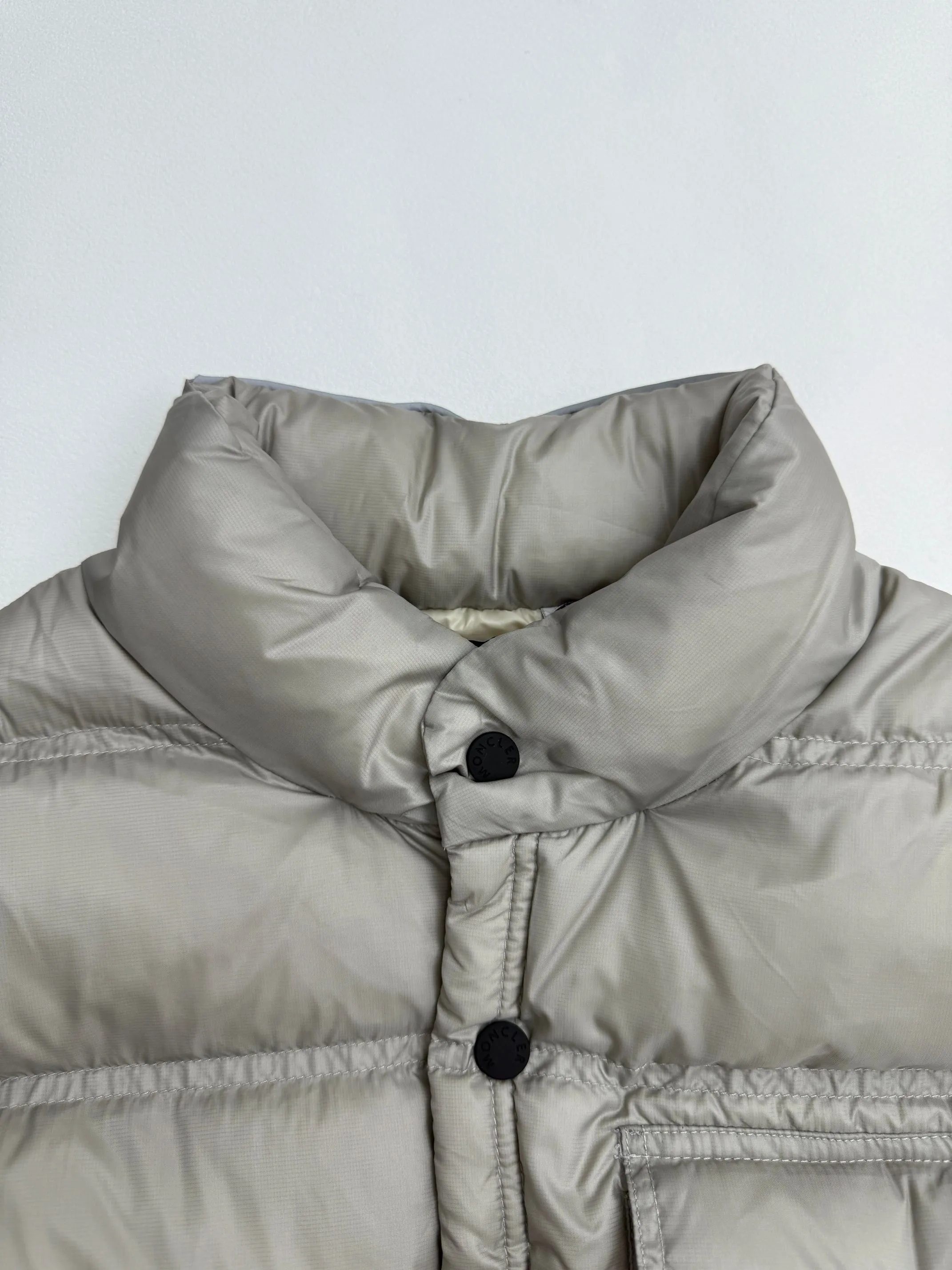 P730 Moncler Mouth Grenoble Nantu Series Down Vest 1/2/3/4