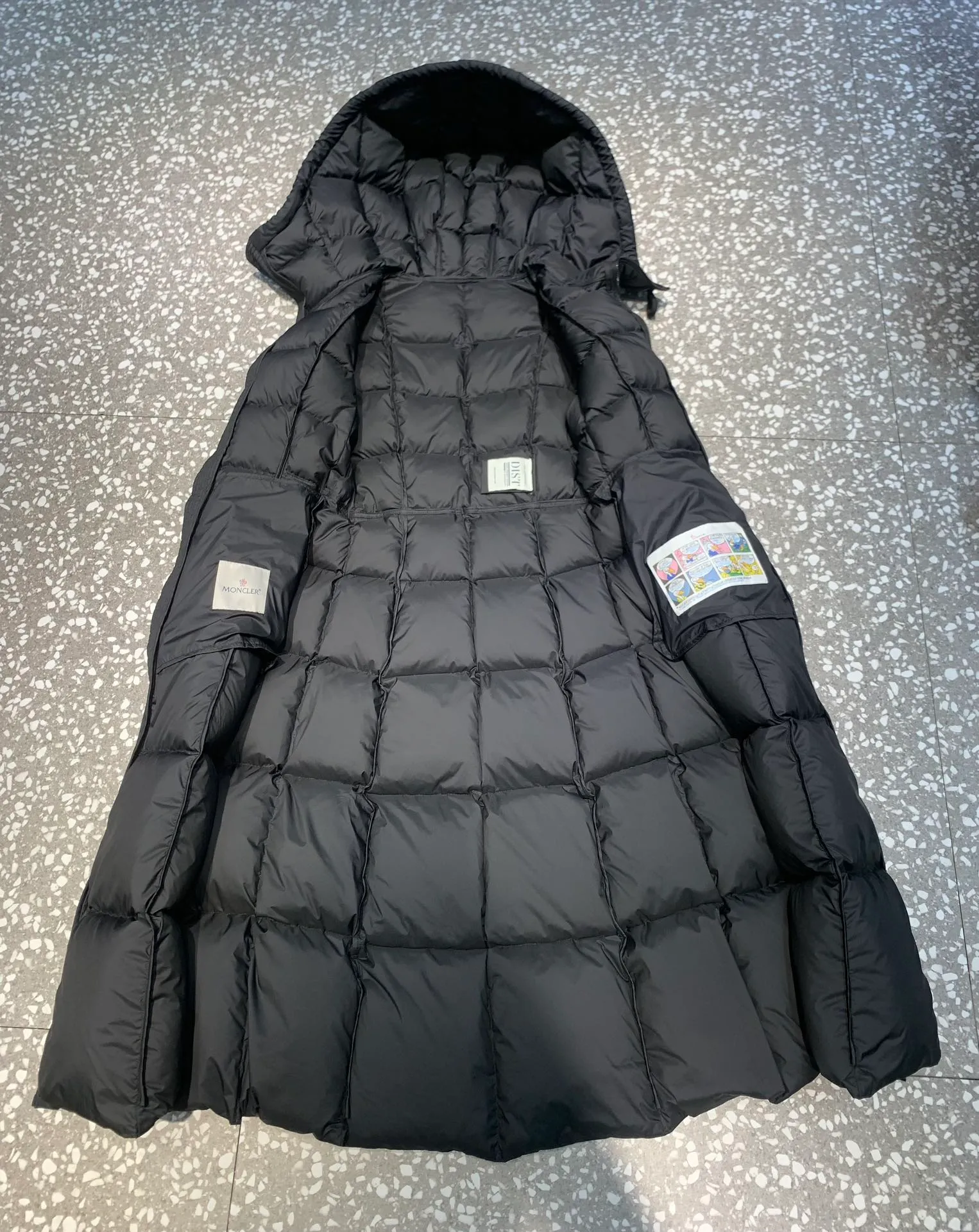 P1060 🆕❤️Mo＊cⅠer 2️⃣0️⃣2️⃣4️⃣🆕New autumn and winter down jacket👇👇👇 Moncler/Moncler/Moncler 23 new autumn and winter Faucon long hooded slim down jacket jacket for women👏🏻, counter quality, first-class craftsmanship, original hardware Original washing water label with impeccable details 🐮 Color: Black Size: 0123