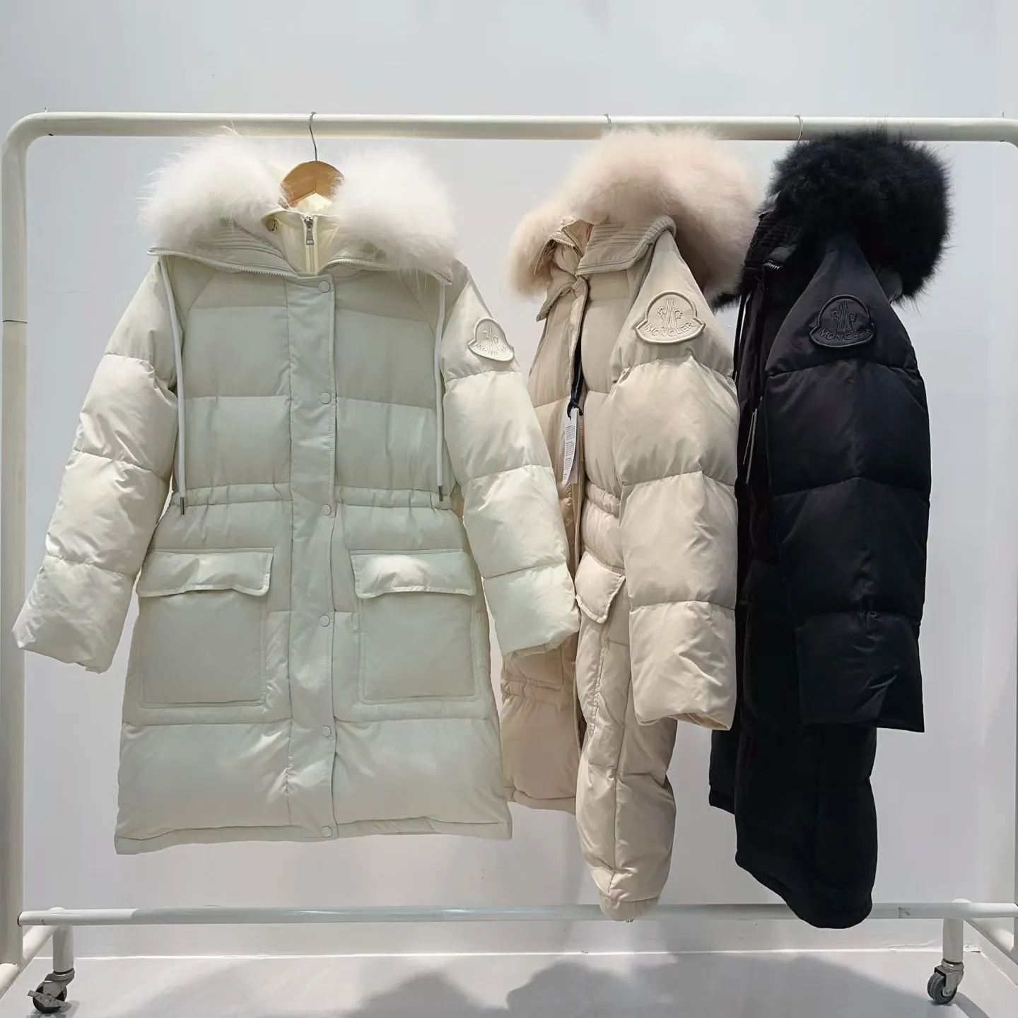 P1700 Moncler high-end series, Ruvuma mid-length down jacket Color: black white apricot Size: 0-1-2