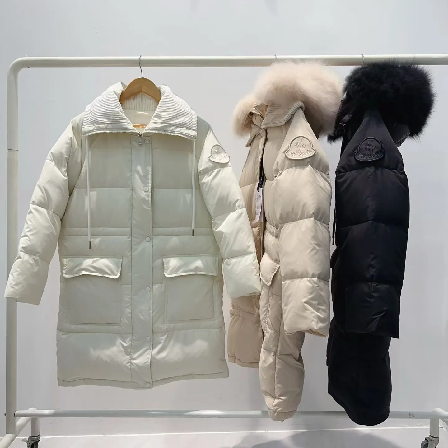 P1700 Moncler high-end series, Ruvuma mid-length down jacket Color: black white apricot Size: 0-1-2