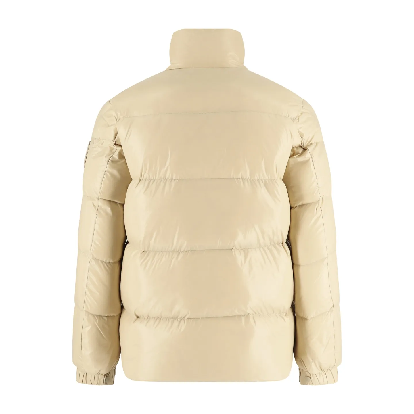 P1110 Moncler 1952 white fat man down jacket (yellow), DERVOX limited color matching, 1952 co-branded men's goose down stand-up collar thick bread, can be made as a couple's version. 95% European standard gooseneck down filling. The filling is extremely full. 700+ fill power. The tag barcode model number corresponds to the official website. The tag has built-in NFC electronic sensor for anti-counterfeiting) Dervox down is made of lightweight nylon laqué fabric, which is comfortable and warm without being heavy. This short style features an internal shoulder strap that can be carried as a carry when the weather heats up, making it ideal for urban or alpine wear. Made in pop tones, it's finished with a bold logo patch. Details Made of lightweight nvlon laqué fabric. Size:1-2-3-4-5
