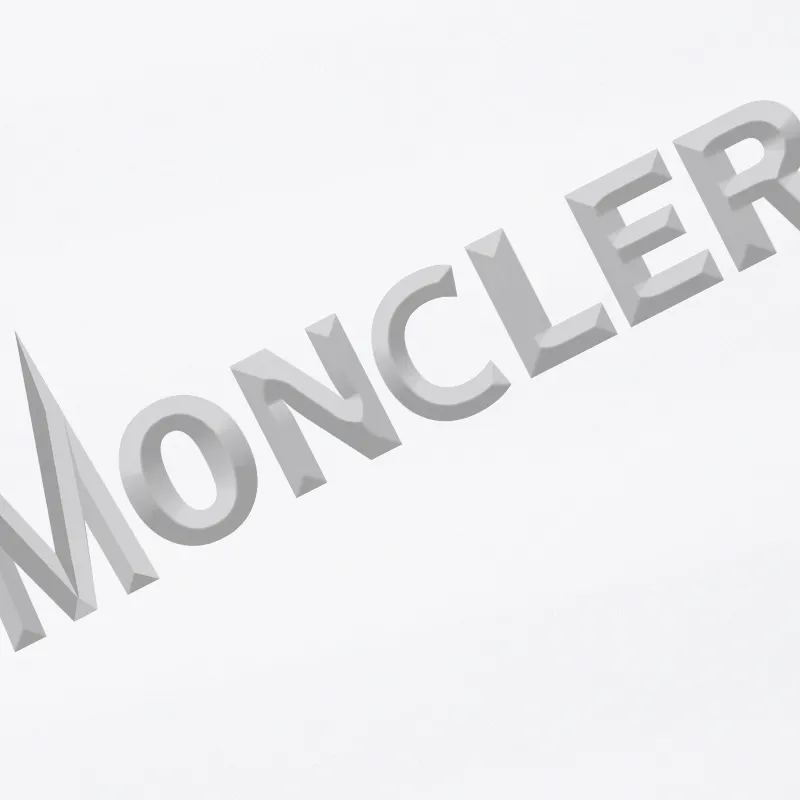 P240 Recommend the most popular Moncler masked 380g printed terry crew neck sweatshirt. Breathable pure cotton fabric. The texture is very soft and comfortable. No shrinkage, no deformation, no pilling). Original customized accessories. Collar label. Wash mark. Hang tag. Packaging (perfect details). Color: White. Black. Size: XS S M L.