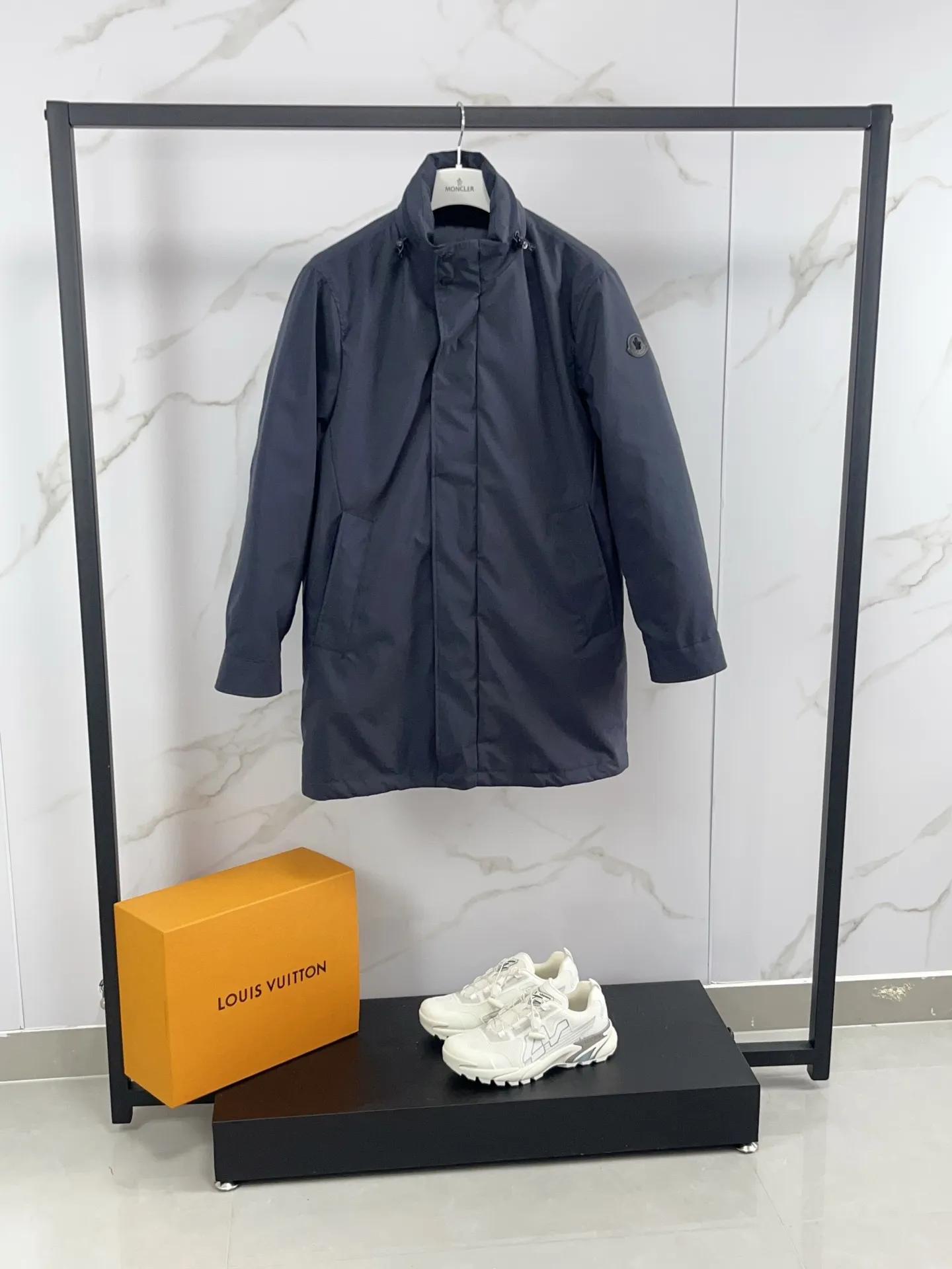 P1160 🆕Moncler Lanche series zipper pocket logo patch goose down removable hood three-in-one down jacket. Original 1:1 customized hardware accessories, all imported and original customization. Welcome to compare at the counter. Absolutely high quality. Made of top-grade 90 white duck down. Super soft. Filled with feathers and fluffy. Super heavy-duty. Fabric workmanship is excellent👍