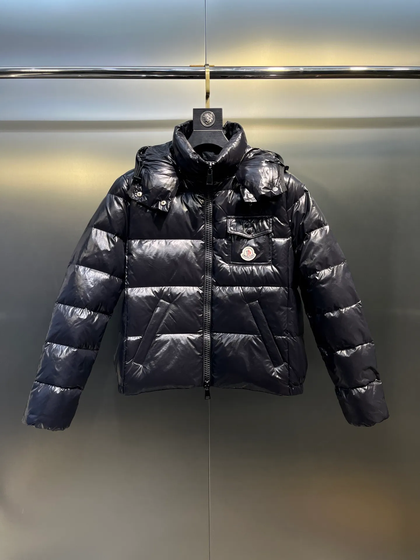 P760 moncler🌟down jacket, original custom-made hardware accessories, all imported and original customization, welcome to compare, absolutely high quality, using top-grade 90 white duck down, super soft, fluffy and plump, super heavy-duty, fabric workmanship, perfect version, pay attention to the fabric, super comfortable, exclusive model, non-market goods, same sizes for men and women.  size: 0123