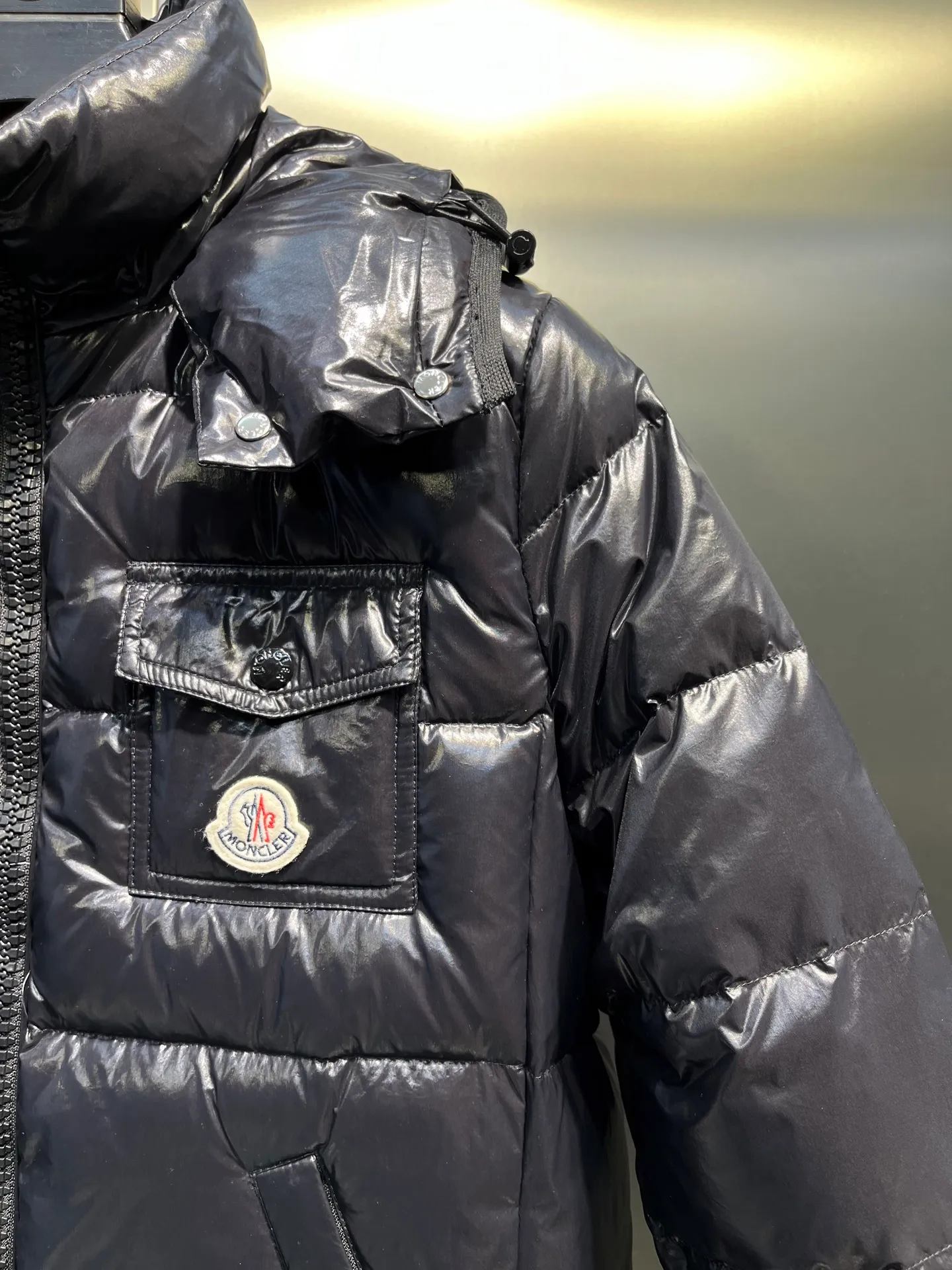 P760 moncler🌟down jacket, original custom-made hardware accessories, all imported and original customization, welcome to compare, absolutely high quality, using top-grade 90 white duck down, super soft, fluffy and plump, super heavy-duty, fabric workmanship, perfect version, pay attention to the fabric, super comfortable, exclusive model, non-market goods, same sizes for men and women.  size: 0123