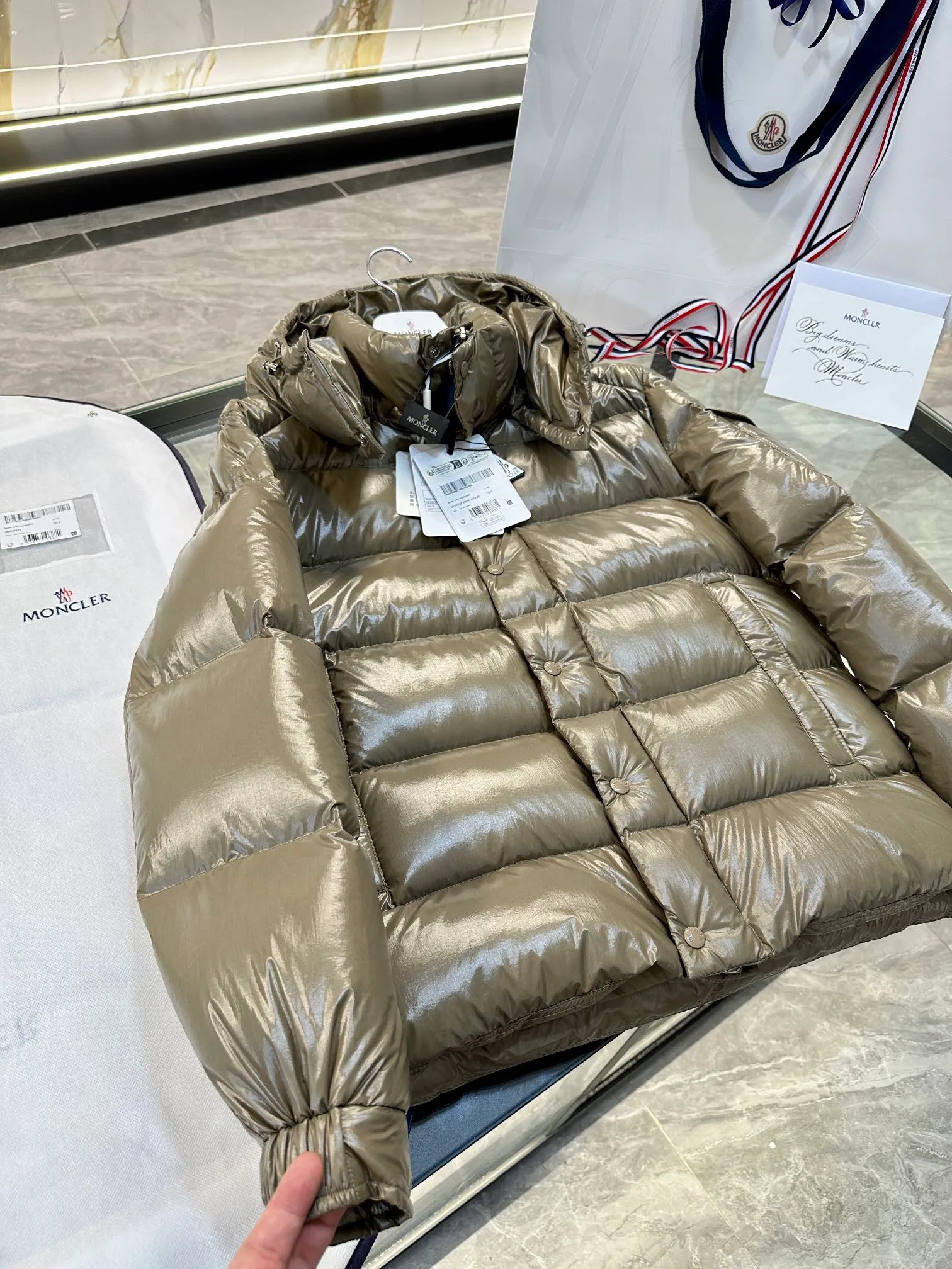 P760 Moncler Maya 70 winter short down jacket. Duck down filled version. More details in real shots.