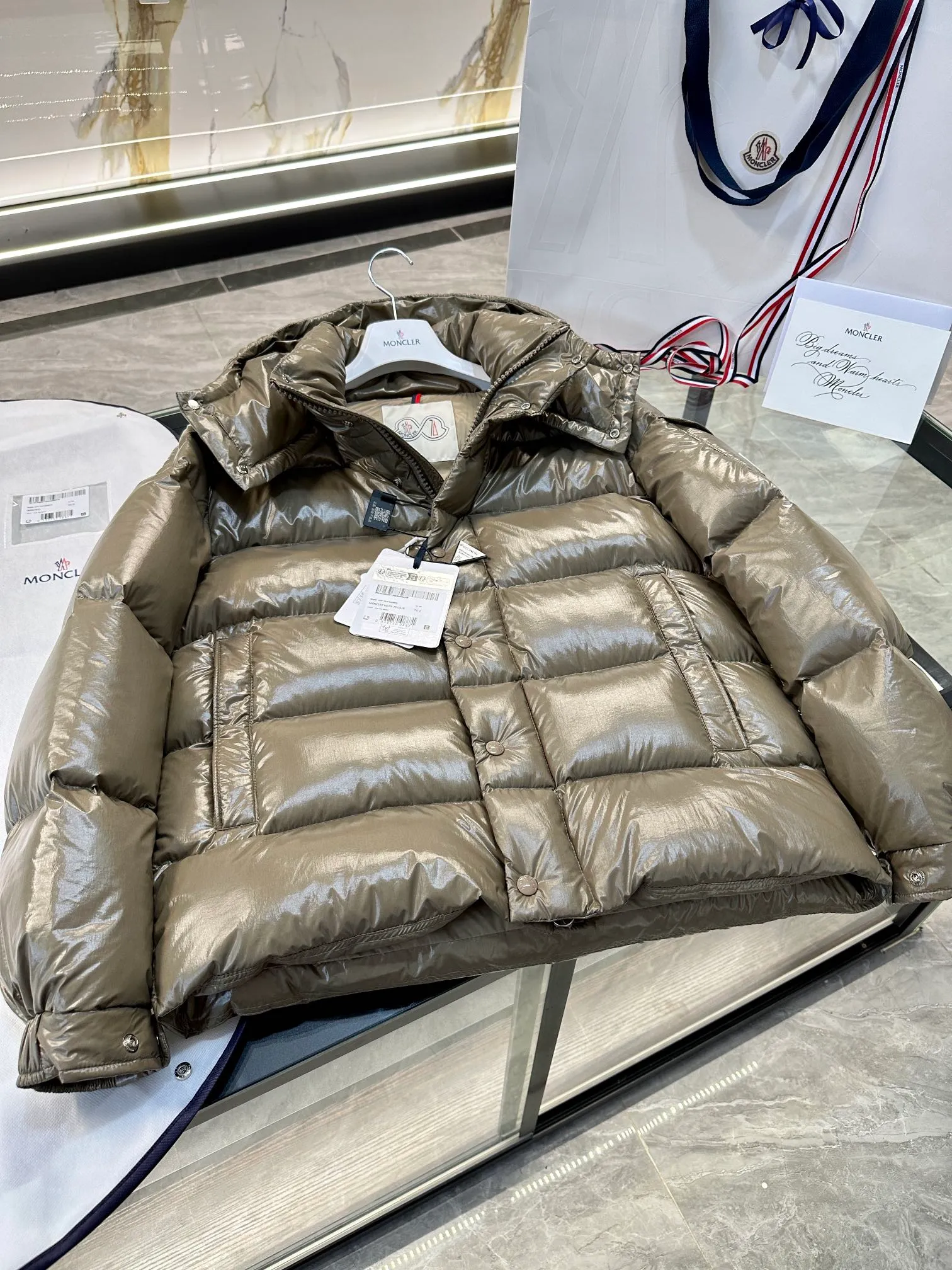 P760 Moncler Maya 70 winter short down jacket. Duck down filled version. More details in real shots.