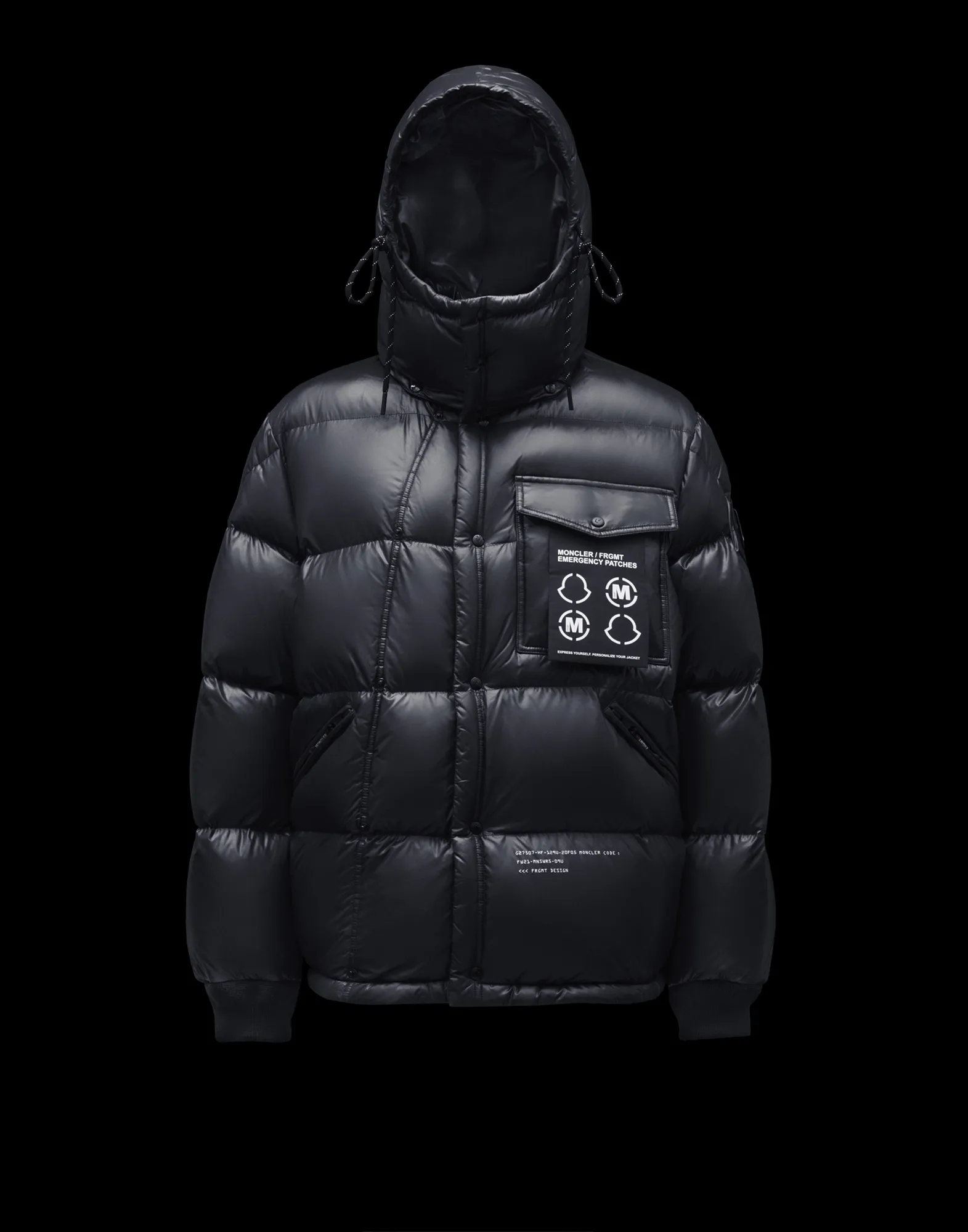 The P740 muzzled #Anthemyx men's jacket is made of shiny patented nylon and is a boutique #046 model from the 7 Moncler Frgmt Hiroshi Fujiwara collection.