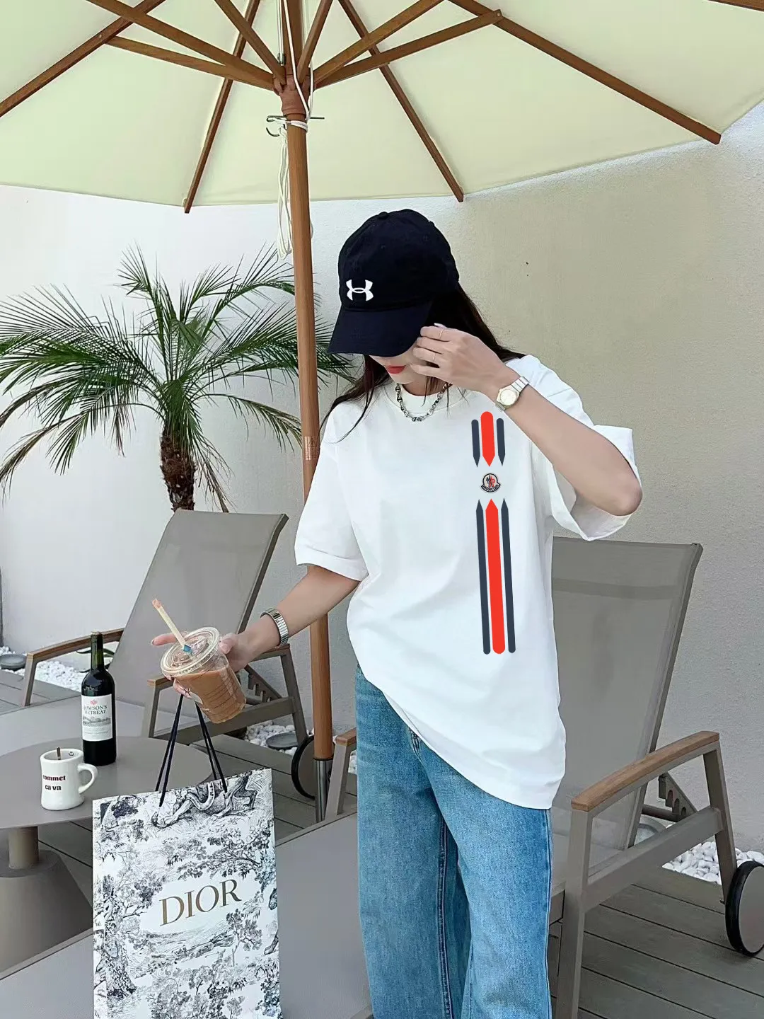 P140 [MONCLER] 2025FW short-sleeved T-shirt, badge + LOGO printing, high-end 26s double yarn 300g fabric, heavy fabric, custom stretch rib, same cylinder and dye, complete three standards, same style for men and women, color: black, white, size: S M L XL 2XL