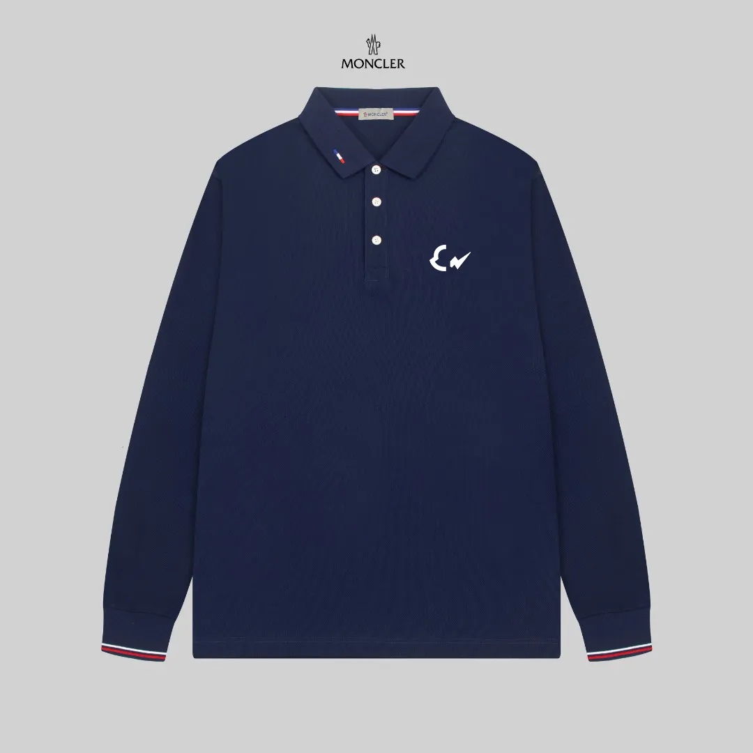 P210 MONCLER/Muzzled New style logo embroidered lapel long-sleeved polo shirt.  A simple yet refined T-shirt. The best item to create a modern and elegant look. Excellent channel product! Customer-supplied Piquet porous fiber pique cotton fabric, which can be called a "breathing fabric."  The unparalleled texture is inseparable from the exquisite materials used in craft tailoring. The craft knitted quilted design makes the hand feel extremely smooth and delicate without any roughness. The original logo design is more luxurious and noble. The upper body is comfortable and classy. The hand feels very smooth and soft. It can be easily controlled regardless of business, fashion or leisure. The age span is very large, which conforms to the trendy and practical dressing customs. It is the first choice for senior urban fashion people.  Black/white/Tibetan orchid Size: M~3XL