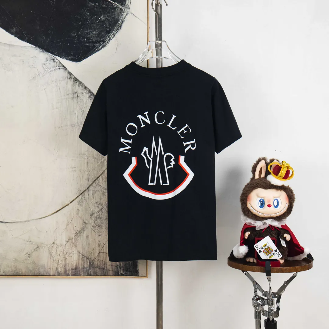 P190 💰 zp version [exclusive supply] MONCLER/muzzled 300g round neck short-sleeved T-shirt brand classic color matching double-sided letter LOGO embossed process official synchronization high version high quality fashion personality versatile trend pure original quality original fabric hang tag collar label washed wheat three standard complete color: black. white. Size: S M L XL XXL No.: WS10019