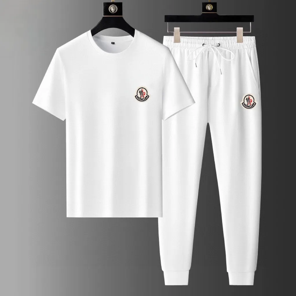 P330 💰【MONCLER】(Fat Man's Gospel) The same style as the 2025 official website. World-renowned luxury brand. Summer men's (double mercerized) high-quality 🐂 suit. It is made of imported original fabrics. It is a trendy style of the season and a versatile hit. Simple and elegant, precise workmanship allows you to be at the top of fashion. Size: M-5XL (can be worn up to 220 pounds)