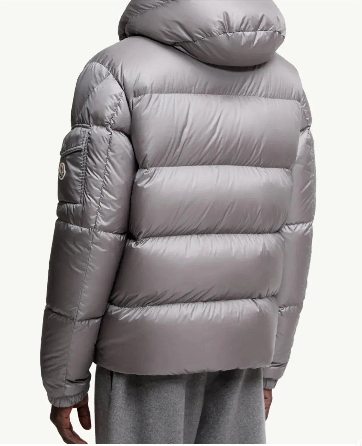 P880 Moncler. 25 new couyere. Classic Mayan version, black gray, size 12345