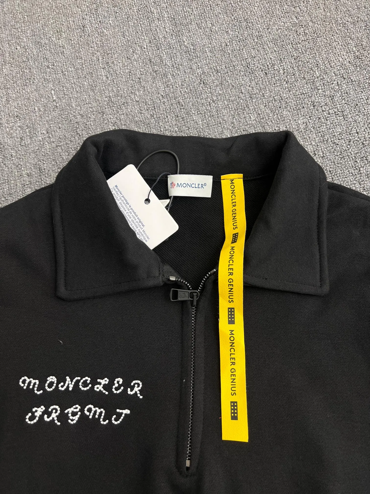 P400 Moncler masked letter armband polo sweatshirt S/M/L/XL