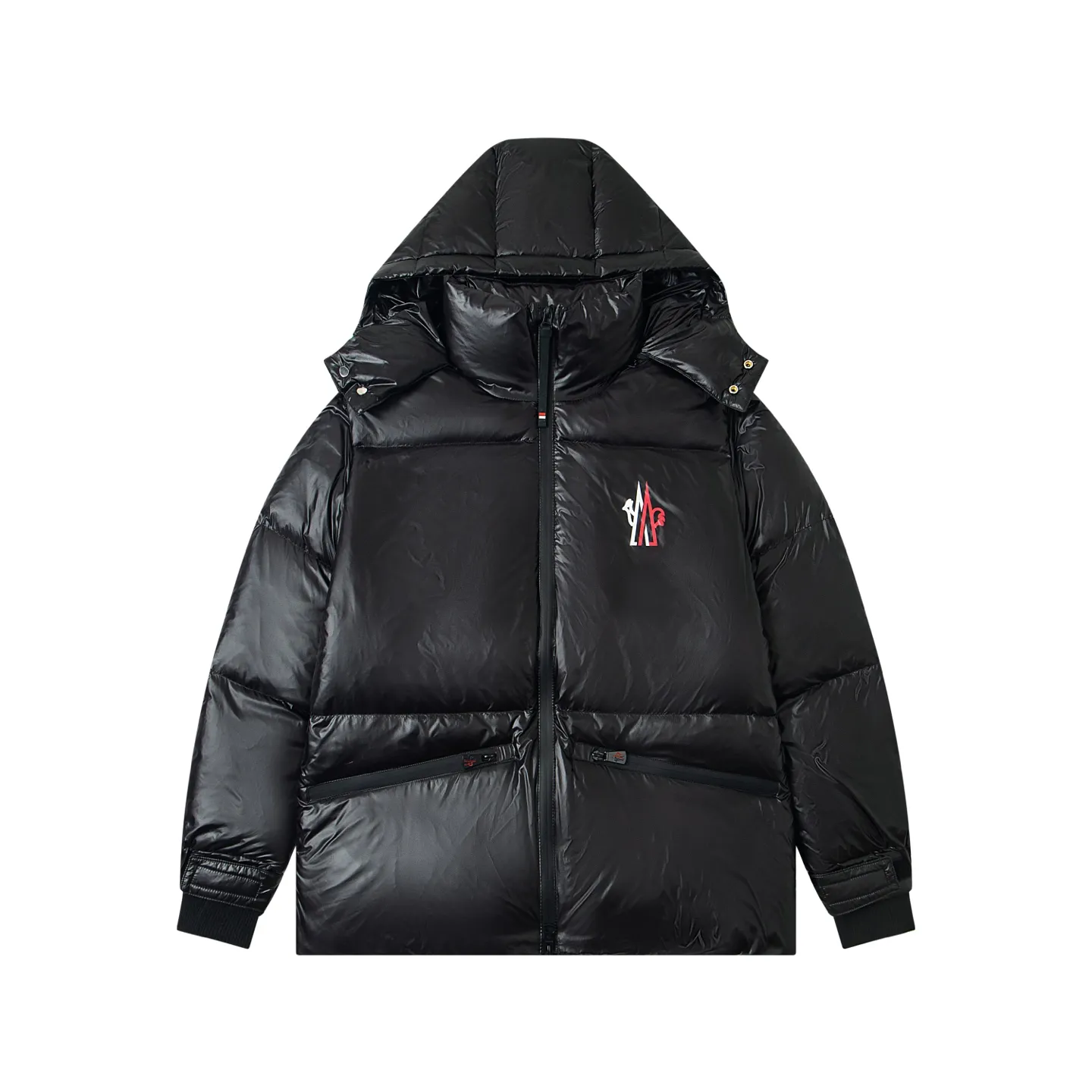 P1000 Moncler/Moncler official website 2025 autumn and winter new down jacket This is known as the most high-end down jacket, all 90 down, all three labels are complete with classic logo combination, the first sight is full of visual impact, better thermal performance, light and not heavy, and the fluffiness after compression is good, and it can gather heat and lock in temperature! Personalized color matching design, fresh and energetic! There are too many versions circulating on the market. In addition to the different fabric workmanship, the biggest difference is that the filling is not goose down at all but feather silk or tactile velvet, etc. It is not easy to tell the difference for those who don’t know. In addition, the fabrics and workmanship are definitely not of the same level. In short, look for us and you will never go astray. All exclusive full colors are purchased and developed with genuine products. If you understand the quality of our down jackets, you can trust us and recommend them with your eyes closed. All three standards are complete! Uniform series for men and women Sizes: 1 2 3 4 5