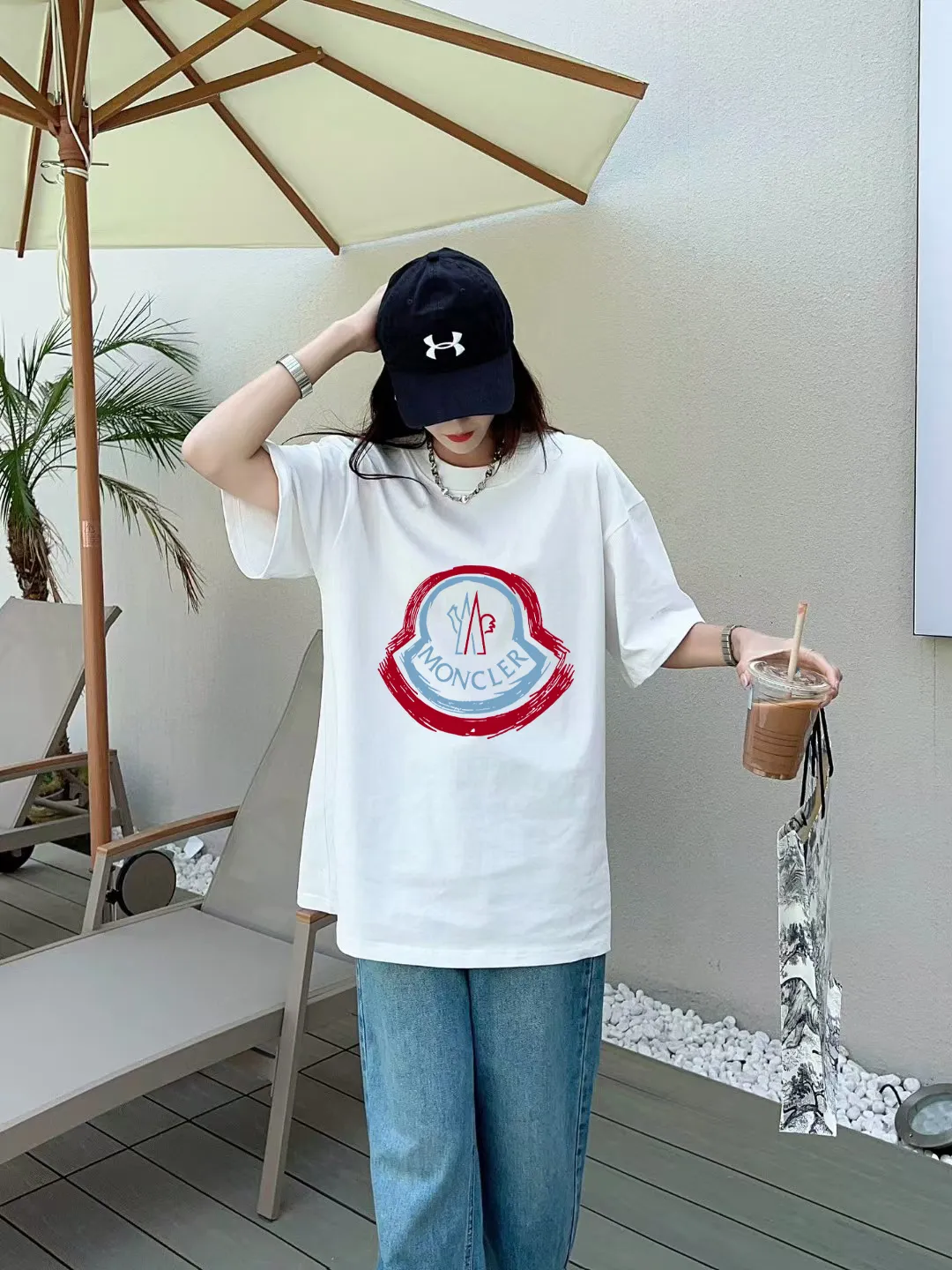 P140 [MONCLER] 2025FW short-sleeved T-shirt, LOGO printing, high-end 26s double yarn 300g fabric, heavy fabric, custom stretcher rib, same vat and dye, three standard complete, same style for men and women, color: black, white, size: S M L XL 2XL