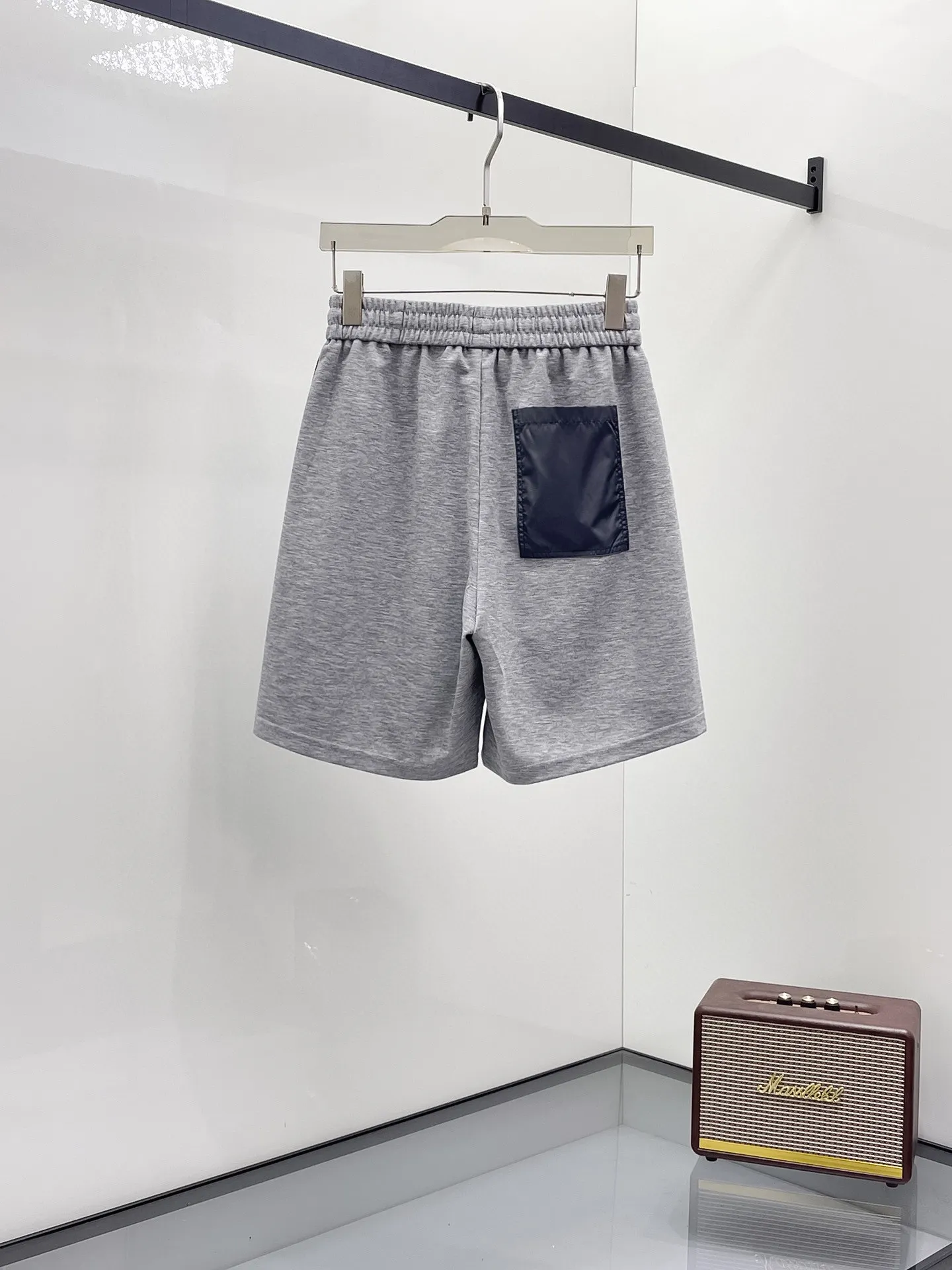 P560 Brand [MONCLER Mouth Covered] 2025 round neck short-sleeved shorts suit. The pure cotton fabric upper body will not be stuffy, the smooth and comfortable skin-friendly effect is more breathable, the fabric has its own texture, classic logo technology, a new interpretation from a unique angle, the first choice for fashion and versatility! Size: M-3XL (maximum wear: 190 pounds)