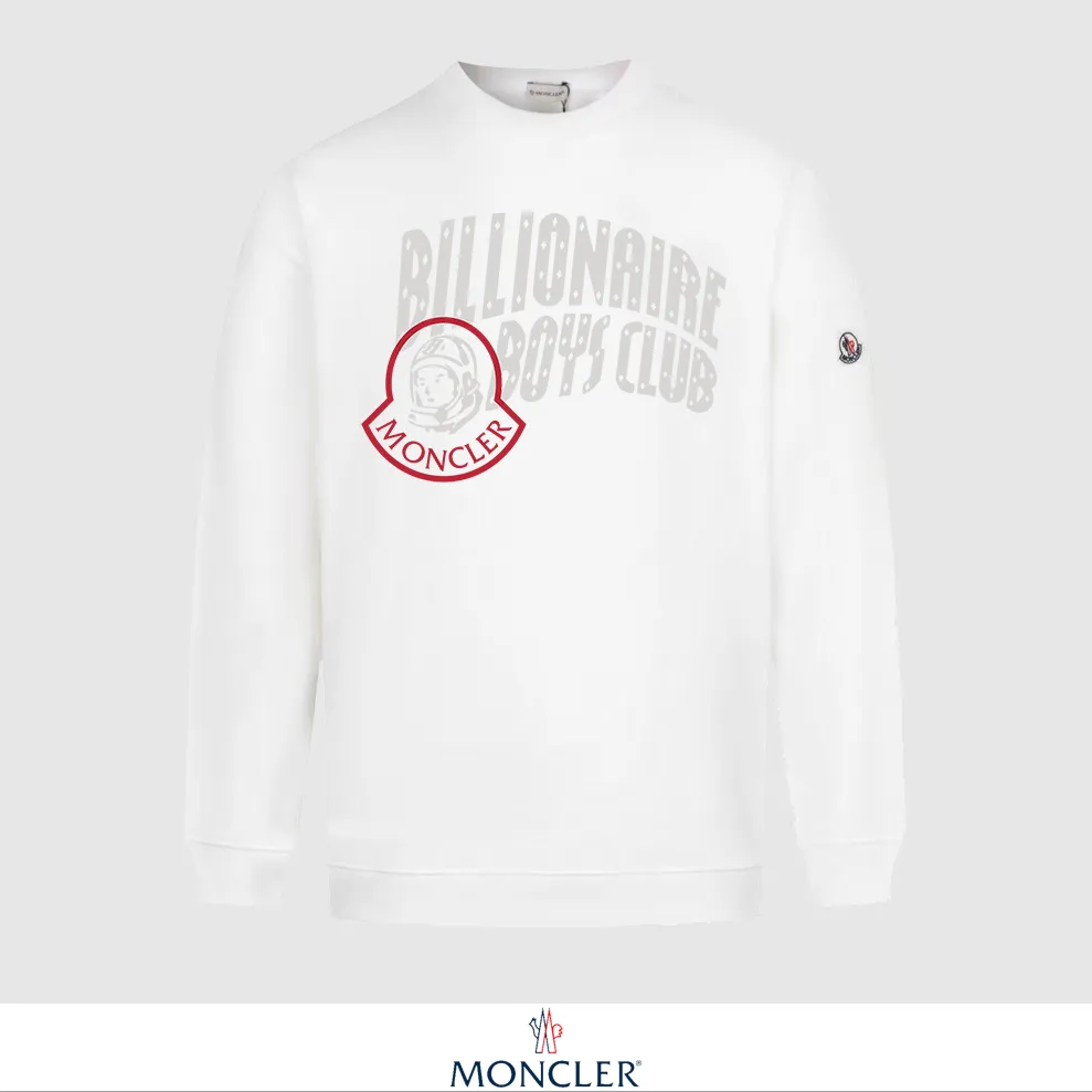 P240 Recommend the most popular Moncler masked 380g printed terry crew neck sweatshirt. Breathable pure cotton fabric. The texture is very soft and comfortable. No shrinkage, no deformation, no pilling). Original customized accessories. Collar label. Wash mark. Hang tag. Packaging (perfect details). Color: White. Black. Size: XS S M L.