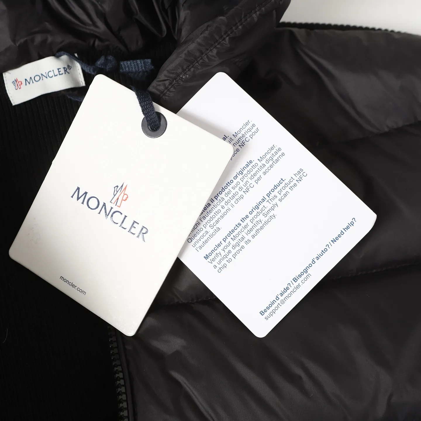 P680 MONCLER/Moncler autumn and winter men's padded wool zipper hooded letter knitted down jacket Made of wool Longue saison lining Longue saison front, filled with down Ribbed knit 12 needles Fine soft hood Zipper closure Pocket Logo quilting Logo patch Color: black/navy blue/green size: S/M/L/XL/XXL