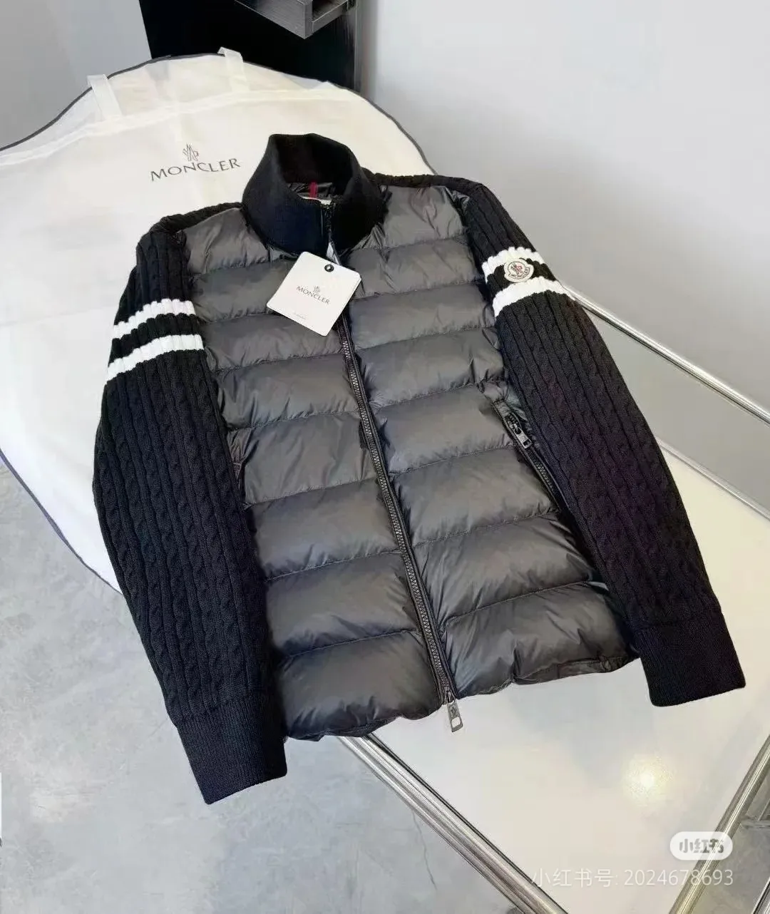 P640 Moncler. Spliced ​​knit Color: black, gray Size: 12345