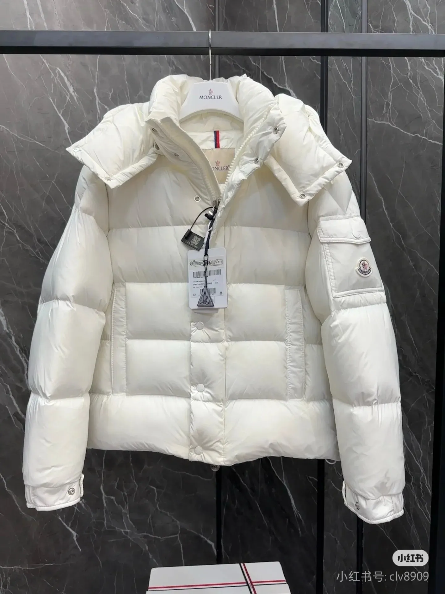 P840 Moncler. Matte Maya off-white 01234 size