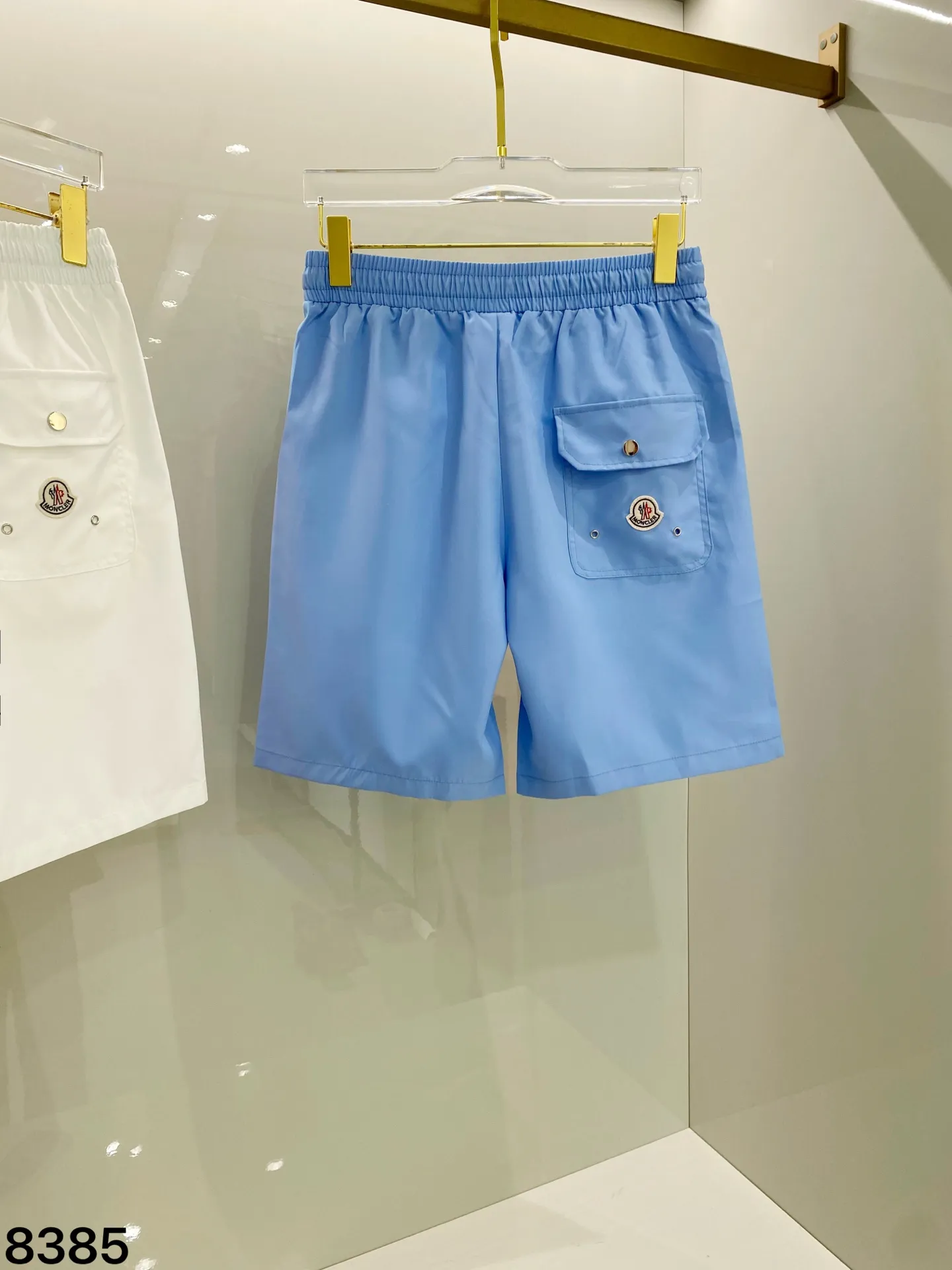 P190 🌸🌸 Moncler 2025 spring and summer new trousers [beach pants] are comfortable to wear, low-key yet luxurious, very high-end, and have a fashionable and high-end pocket design. Needless to say, the trousers style and cut are exquisite and lively. Real first-class and top-quality materials. Really top-level casual pants and elastic pants, of outstanding quality. After heavy washing, the pants are very soft, not fussy, and the upper body is absolutely stylish and extremely luxurious. Size:M-4XL