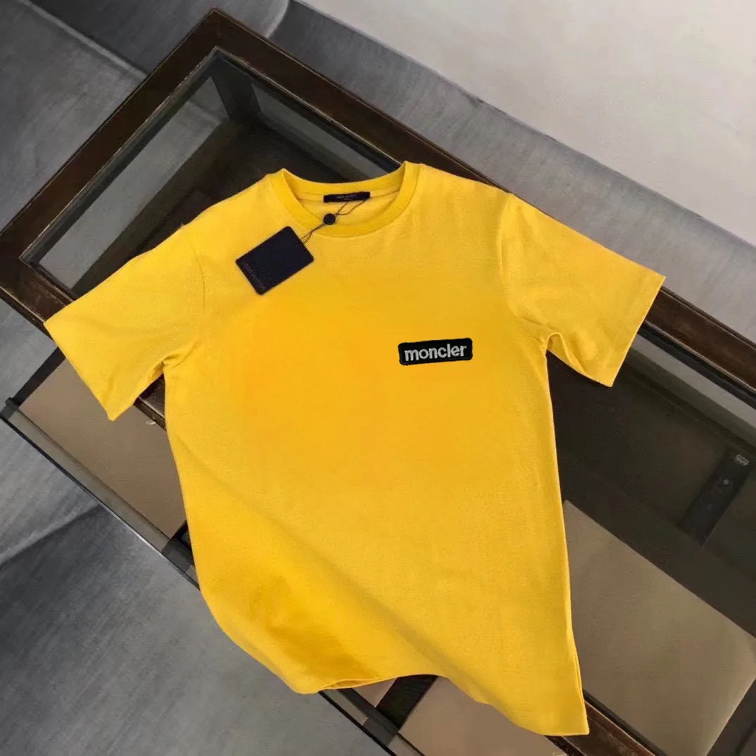P140 Brand [MONCLER] (Good News for Fat People) original men's casual short-sleeved T-shirt, new product for spring and summer 2025, customized top-notch logo craftsmanship on the chest, matched with the entire details, quality and tailoring design are first-class, customized imported mercerized cotton fabric! Full of style, the color scheme is light and versatile. M-5XL (wear up to 220 pounds)