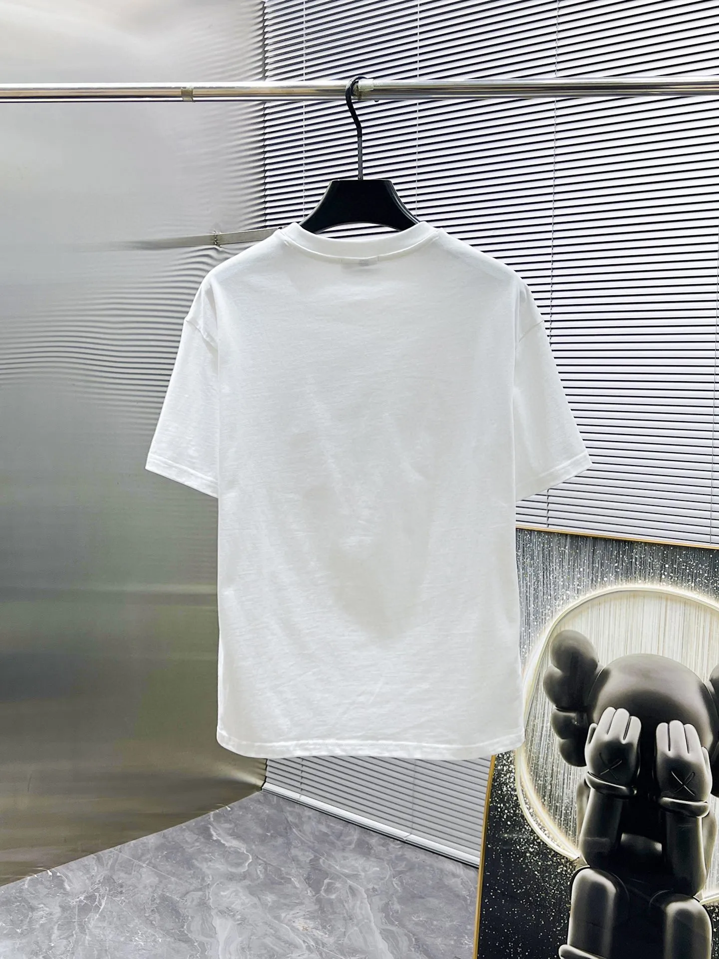 P560 Brand [MONCLER Mouth Covered] 2025 round neck short-sleeved shorts suit. The pure cotton fabric upper body will not be stuffy, the smooth and comfortable skin-friendly effect is more breathable, the fabric has its own texture, classic logo technology, a new interpretation from a unique angle, the first choice for fashion and versatility! Size: M-3XL (maximum wear: 190 pounds)