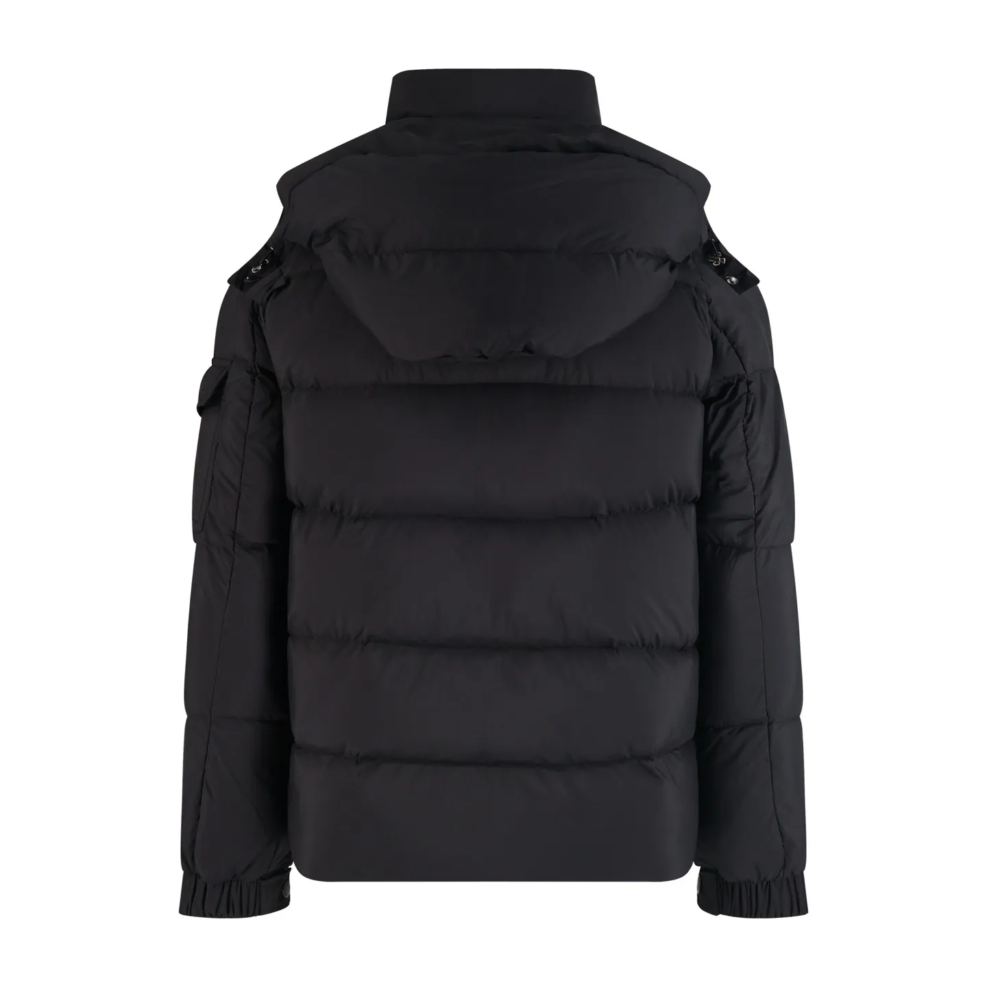 P780 The popular Moncler Vezere matte matte Maya down jacket was exclusively developed by purchasing the original version. In 2023, I purchased the black and cream white original version. In 2024, when the pearl gray ZG came out, I also bought the original version and developed it. This year, I upgraded again to the special 95 white goose down version, original fabrics, and the most original version on the entire network. The iconic Moncler down jacket is instantly recognizable. The Moncler Maya 70 short down jacket is presented in a new color scheme. Made from matte fabric and featuring signature checkered quilting, it reflects the essence of the Moncler brand. The style features a sharp silhouette with a detachable hood and adjustable hem in a timeless design suitable for every season and trend. The sleeves feature classic patch pockets. Style number: A84# Color: black Size: 1 2 3 4 5
