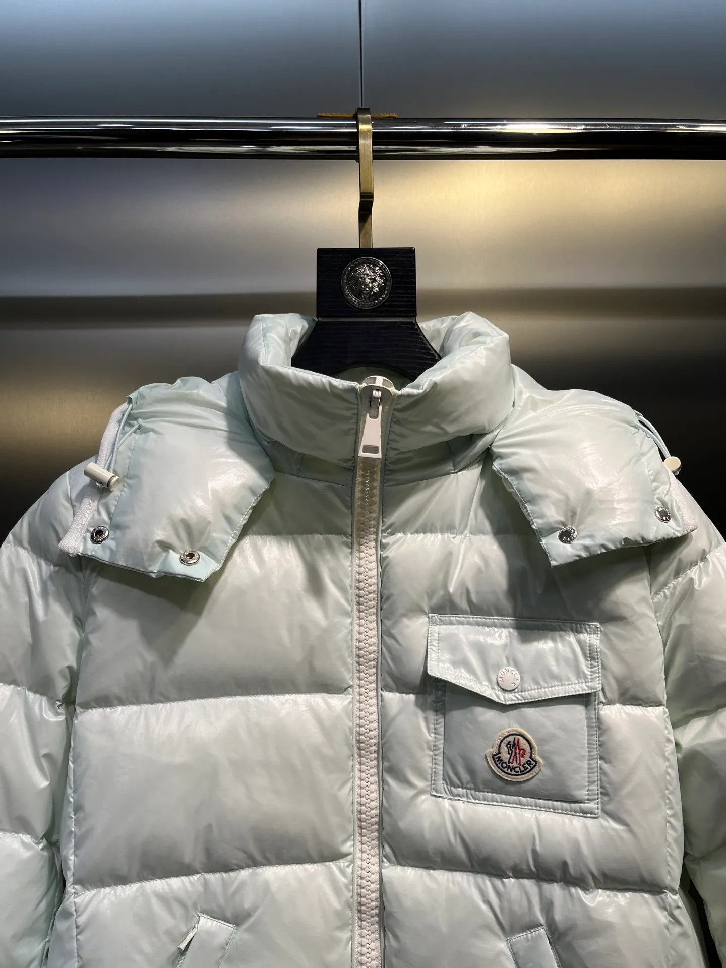 P760 moncler🌟down jacket, original custom-made hardware accessories, all imported and original customization, welcome to compare, absolutely high quality, using top-grade 90 white duck down, super soft, fluffy and plump, super heavy-duty, fabric workmanship, perfect version, pay attention to the fabric, super comfortable, exclusive model, non-market goods, same sizes for men and women.  size: 0123