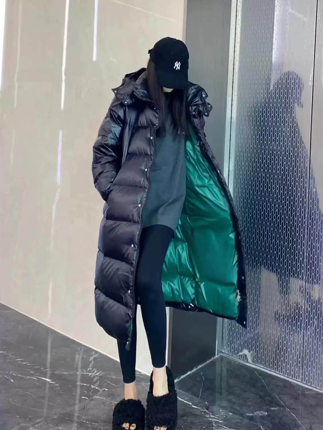 P960 🇫🇷𝐌𝐎𝐍𝐂𝐋𝐄𝐑 Meng Mou Victoria Victoria Uniform Down Jacket for Men and Women# ✅The fluffiness is visible to the naked eye. It uses national standard 95% white duck down. A good down jacket must be fluffy but not heavy. Code number 1234